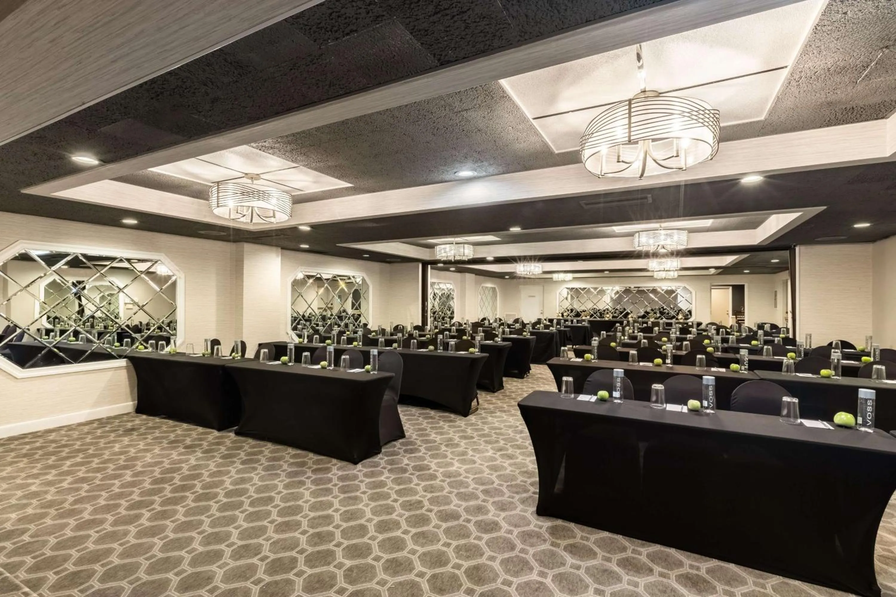 Meeting/conference room in The Hub Murray Hill, BW Premier Collection