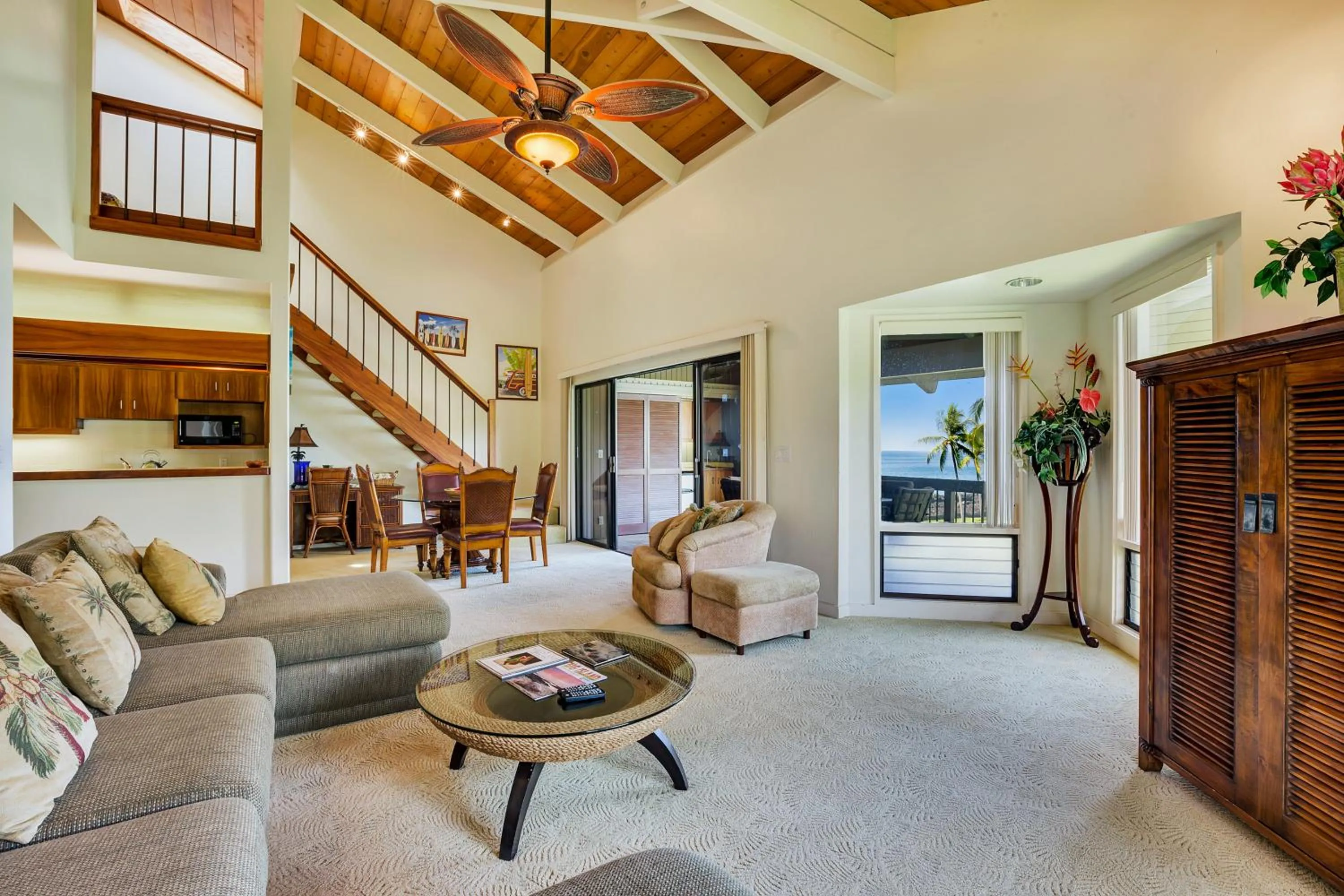 Living room in Castle Kanaloa at Kona