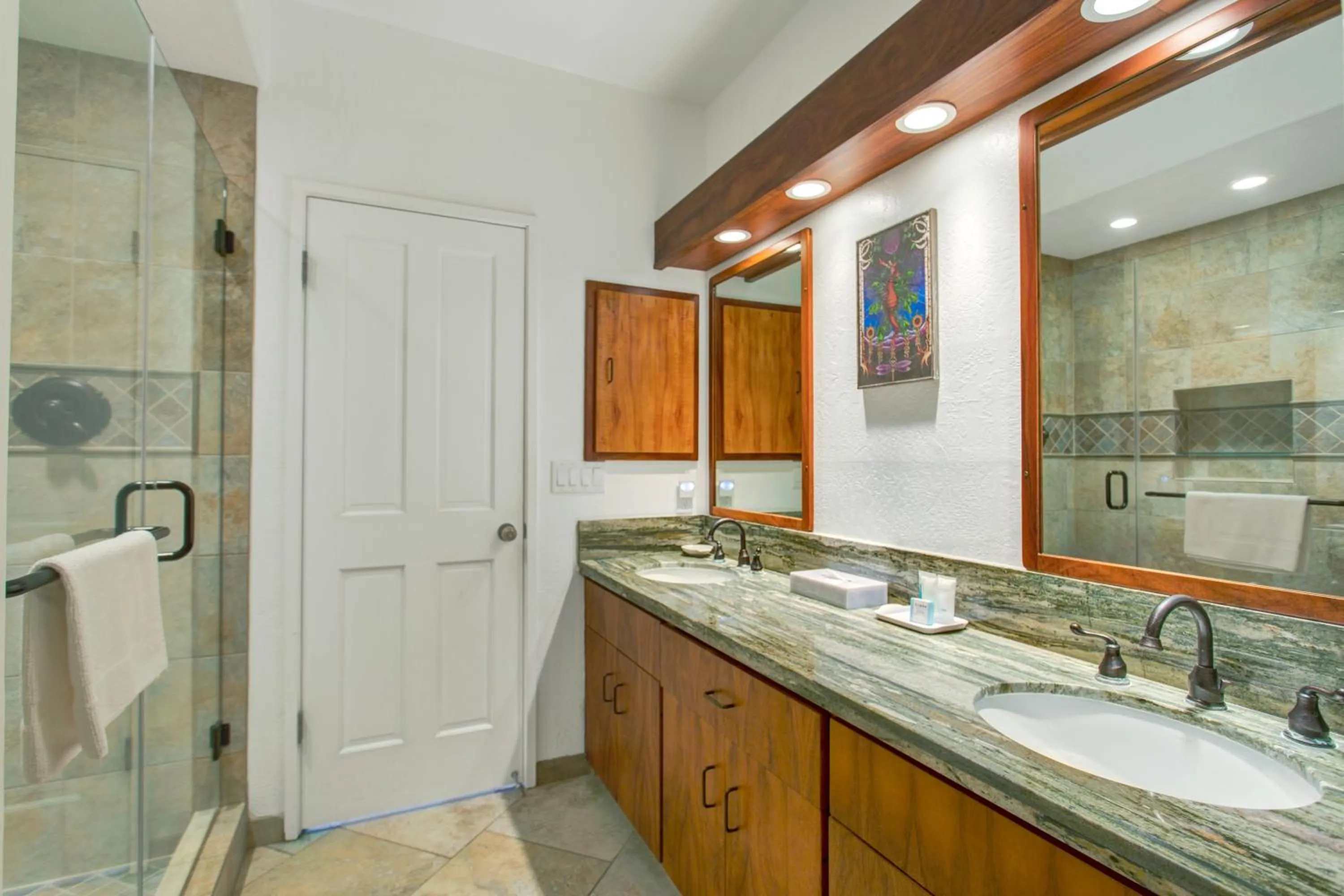 Bathroom in Castle Kanaloa at Kona