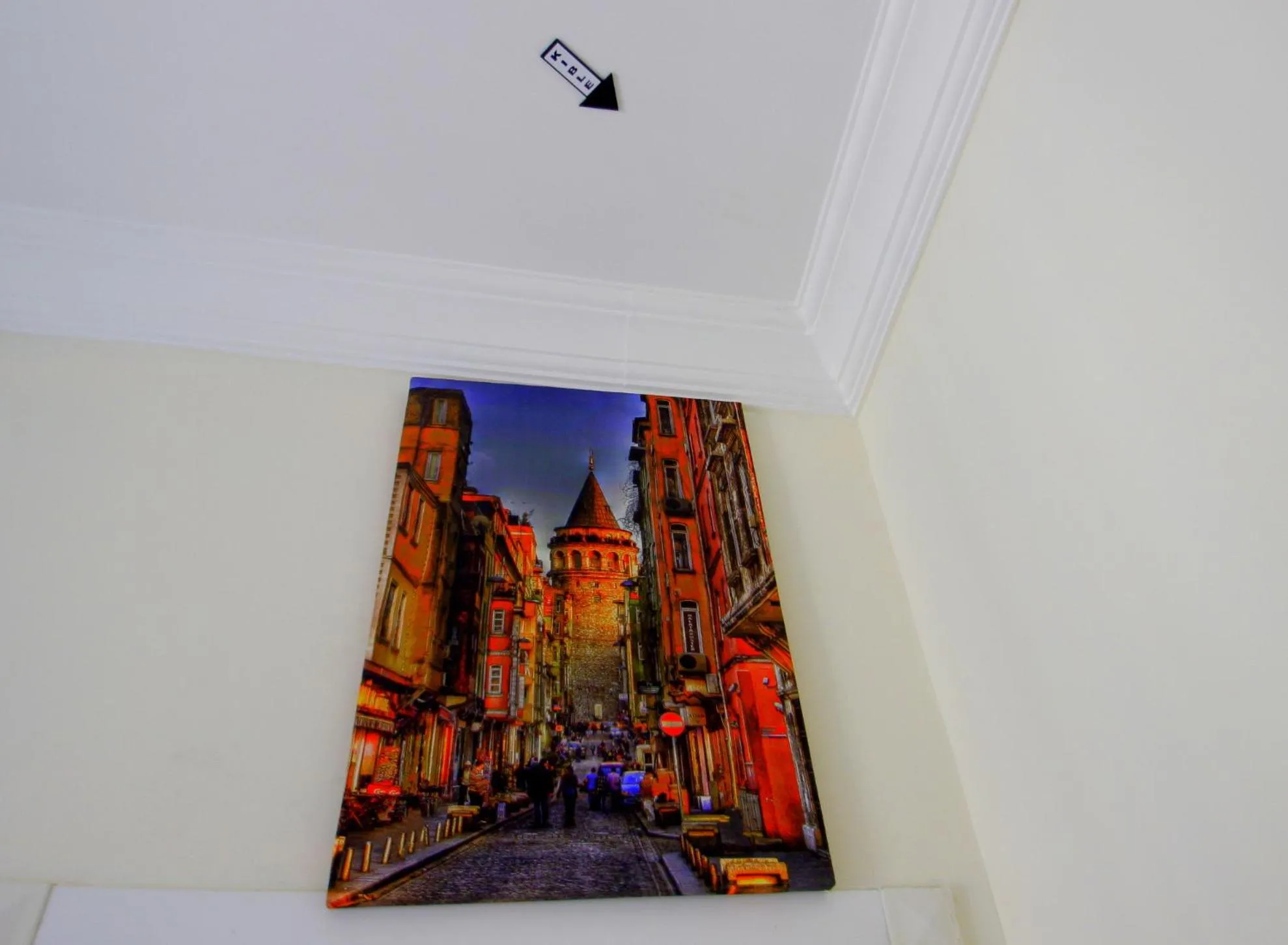 Decorative detail in Grand FM Hotel