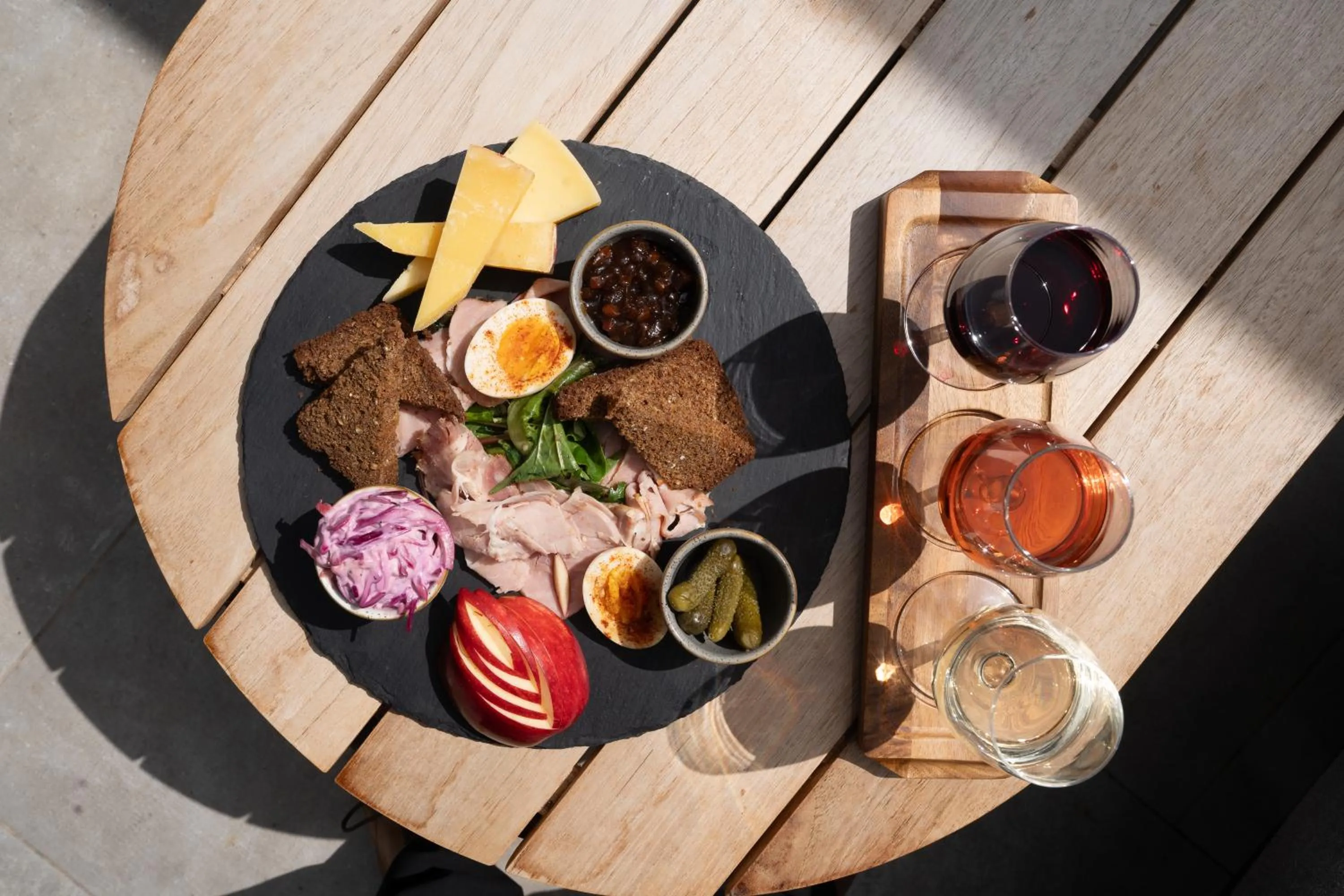 Food and drinks in The Salthouse Hotel