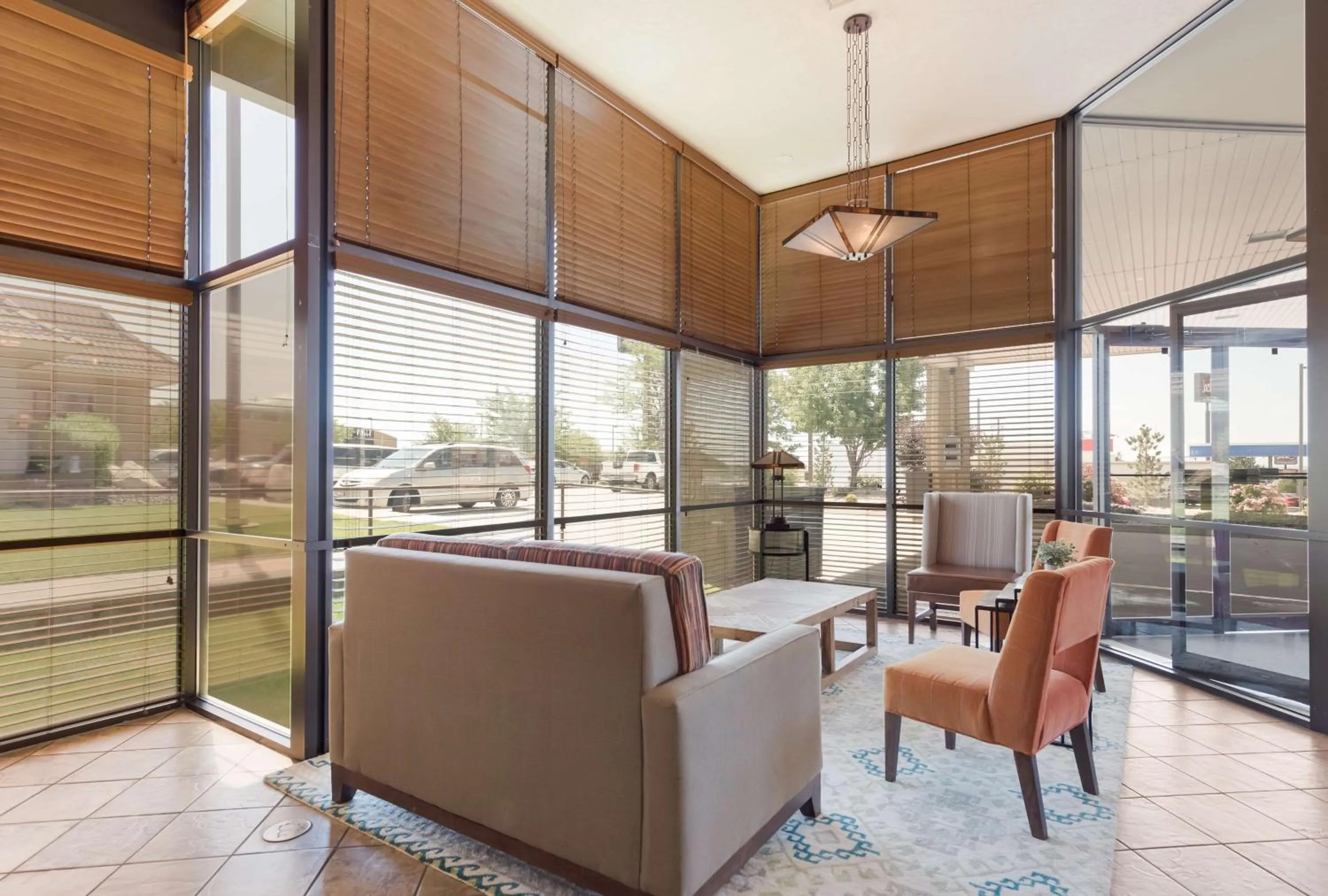 Lobby or reception in Best Western Foothills Inn