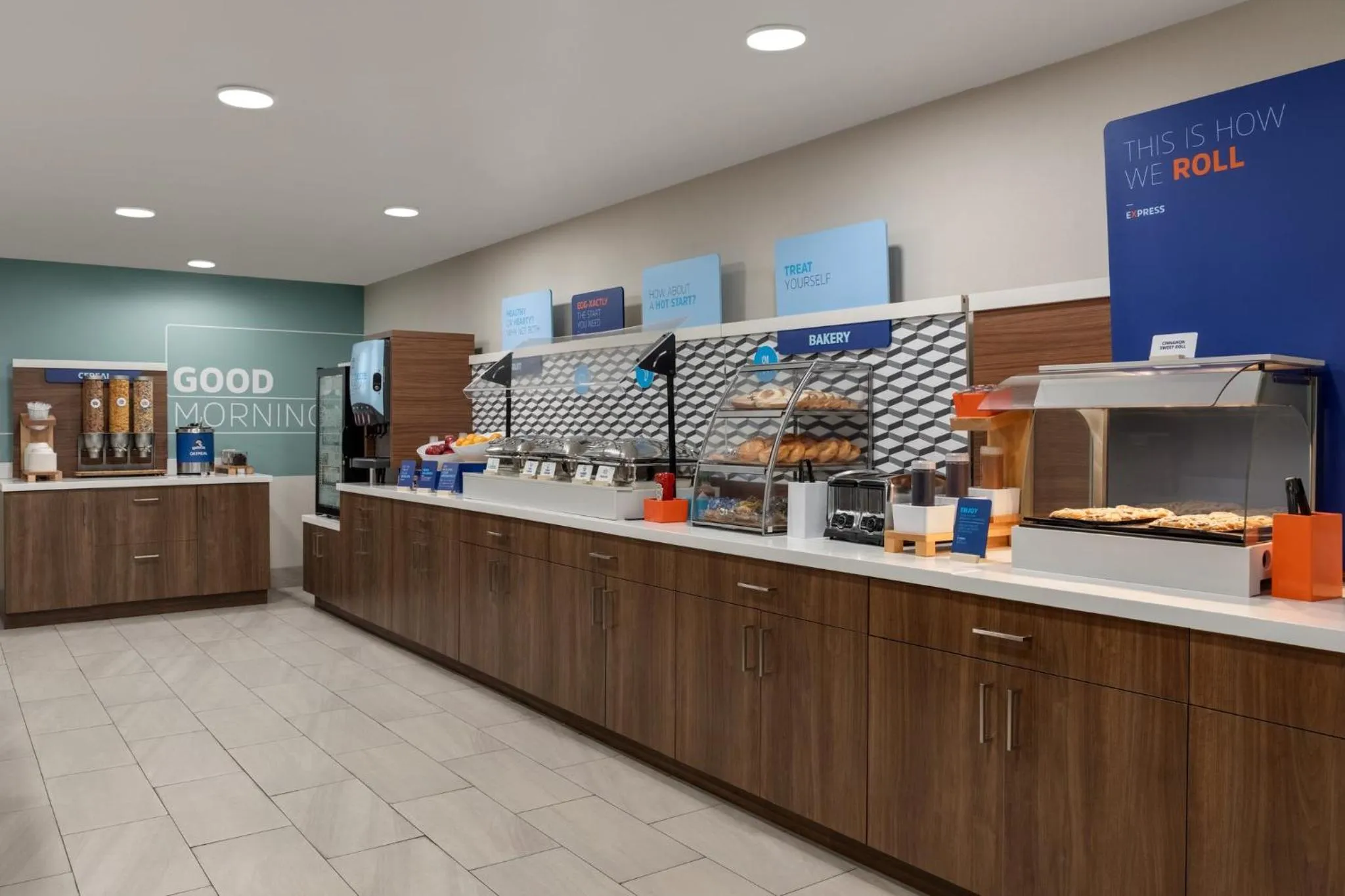 Breakfast in Holiday Inn Express & Suites North Fremont by IHG