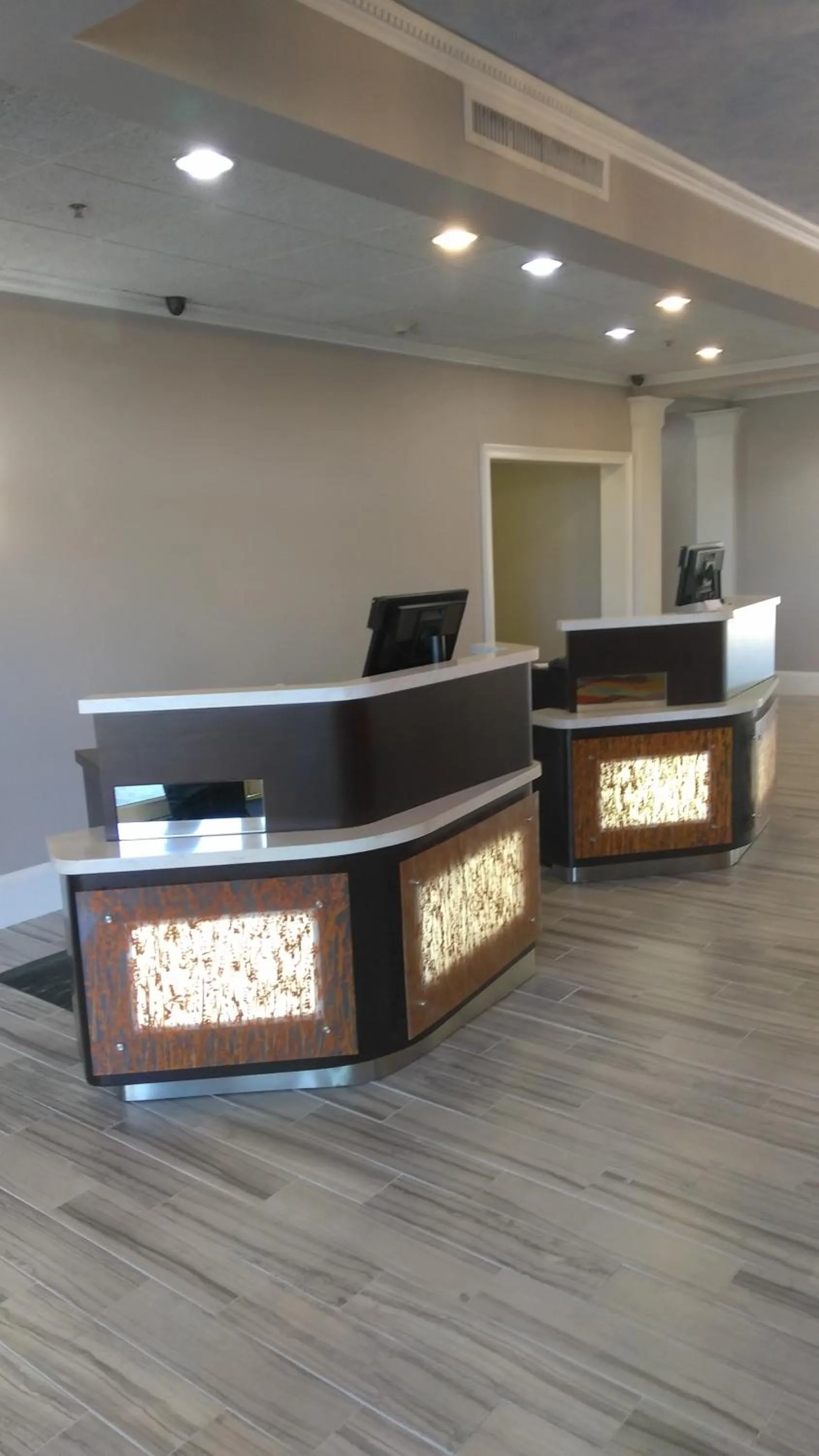 Lobby or reception in Hawthorn Extended Stay by Wyndham Conyers