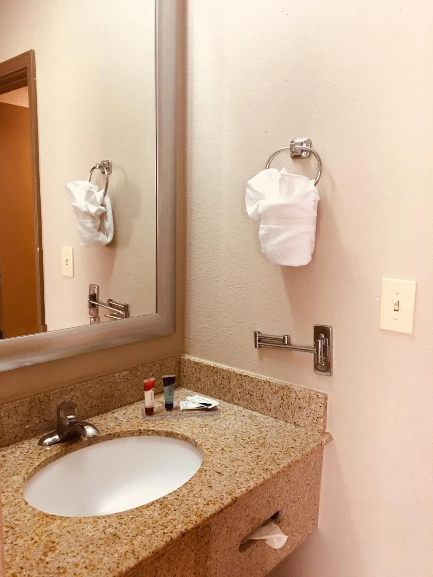 Hawthorn Extended Stay by Wyndham Conyers