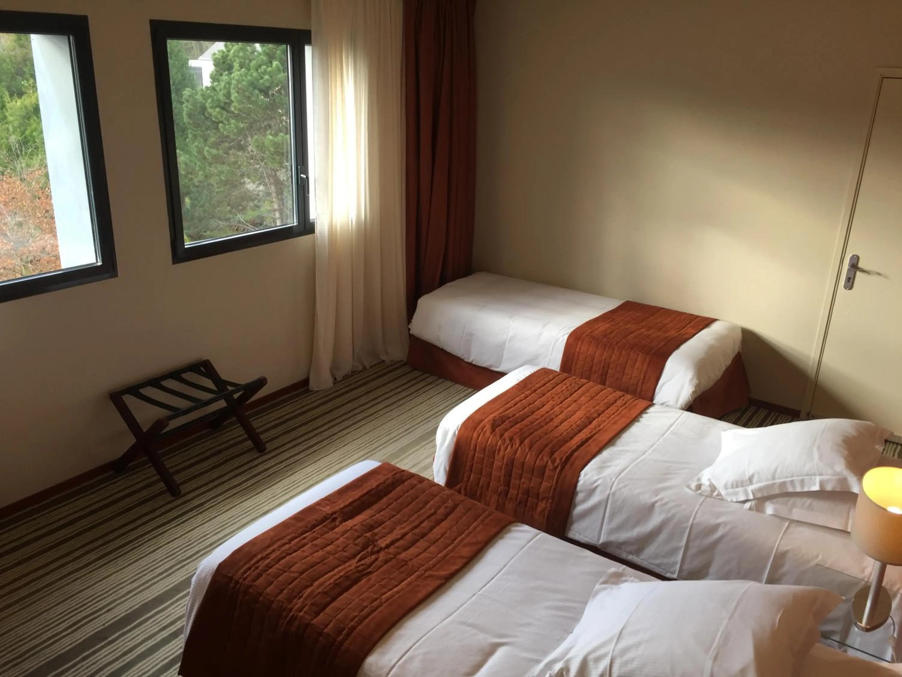 Photo of the whole room, Bed in Hotel du Casino