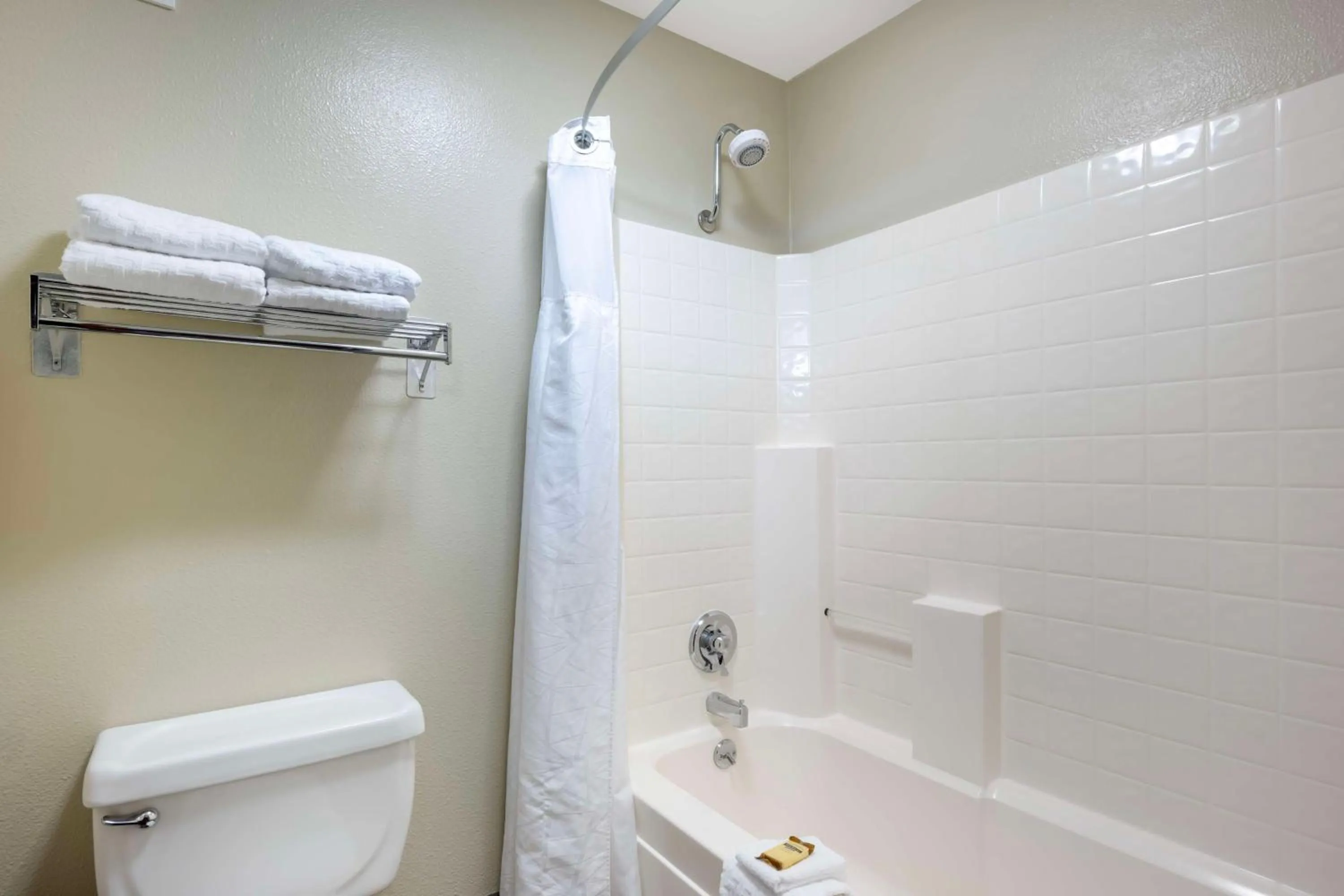 Bathroom in Best Western PLUS Walla Walla Suites Inn