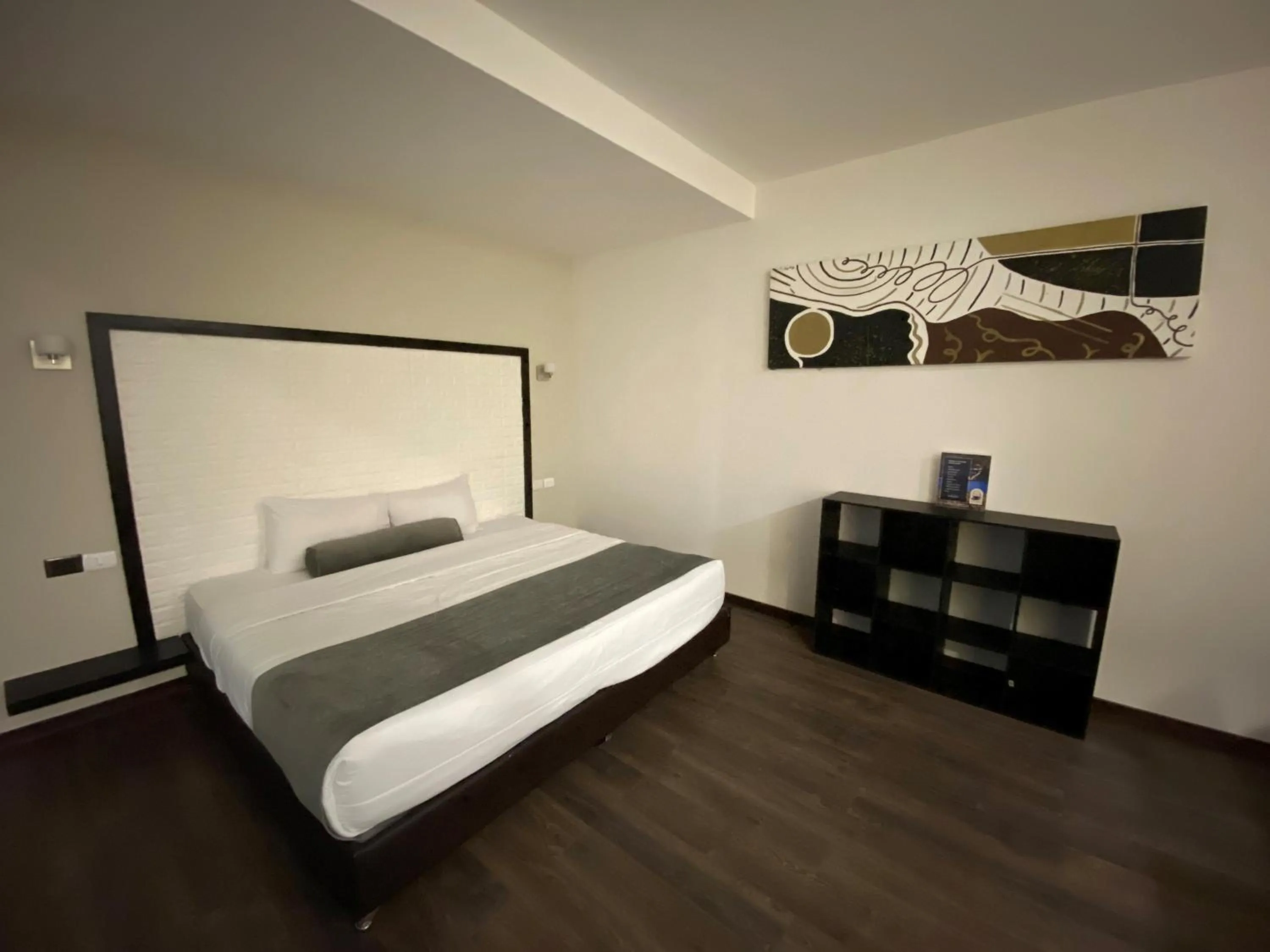 Bed in Stay Inn Hotels