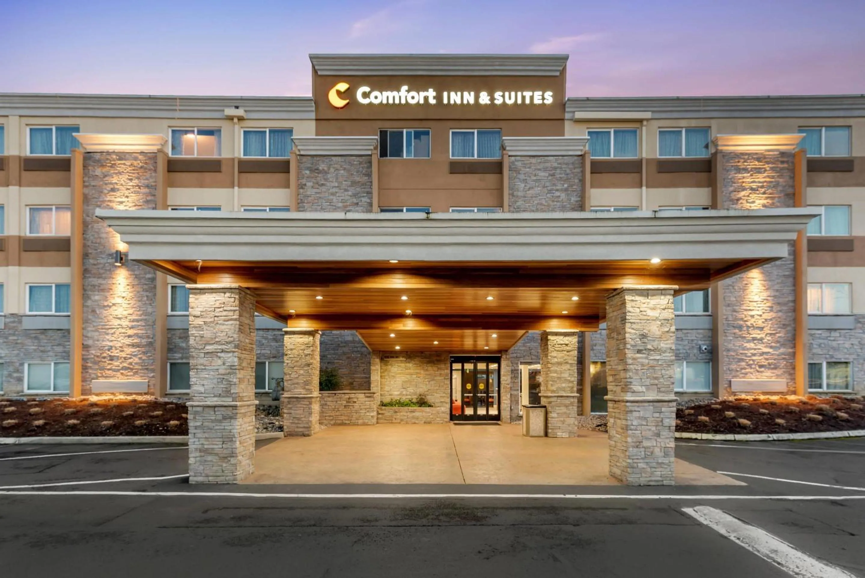 Other in Comfort Inn & Suites Tigard near Washington Square