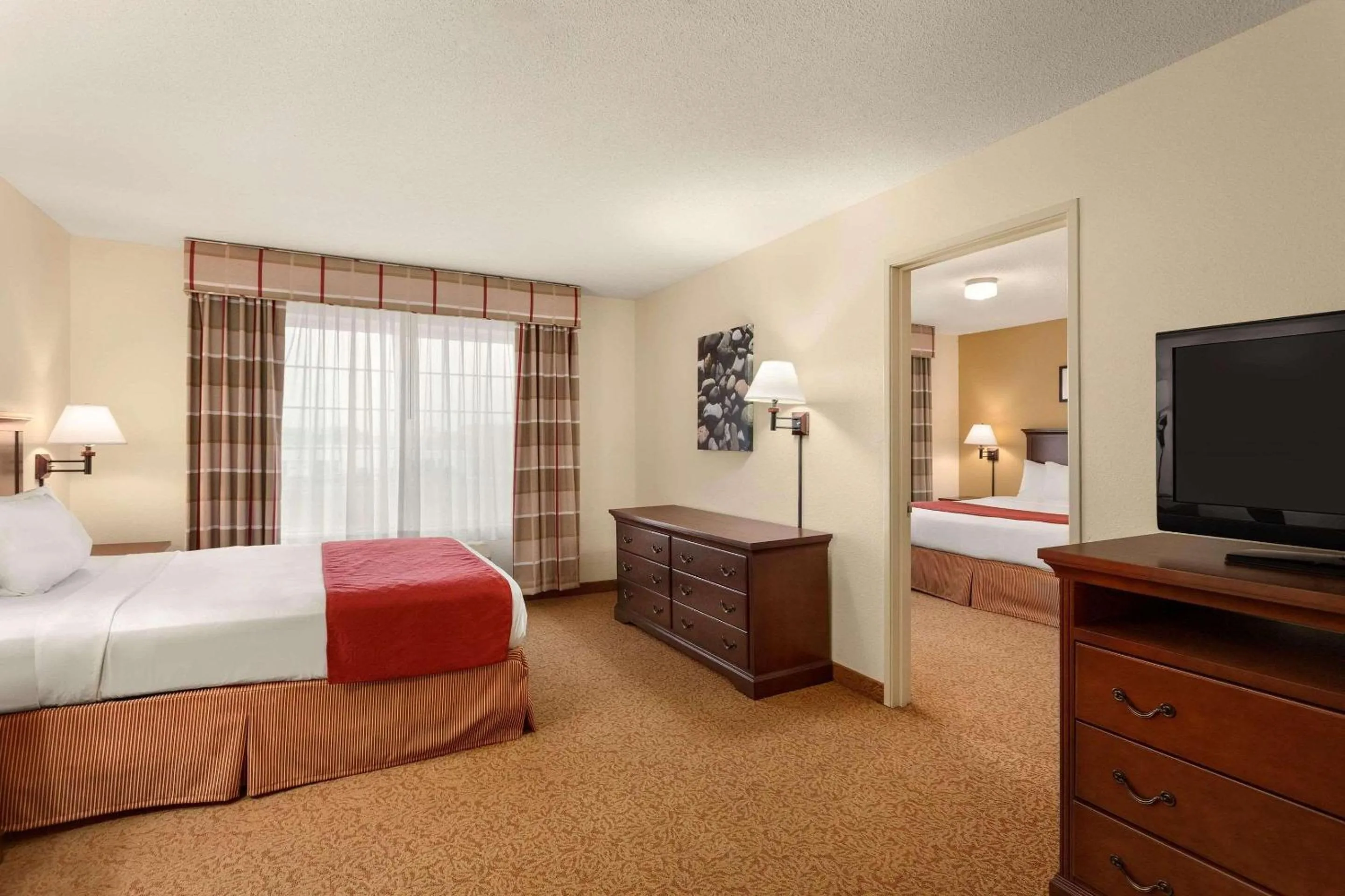 Bedroom, Bed in Country Inn & Suites by Radisson, Ames, IA