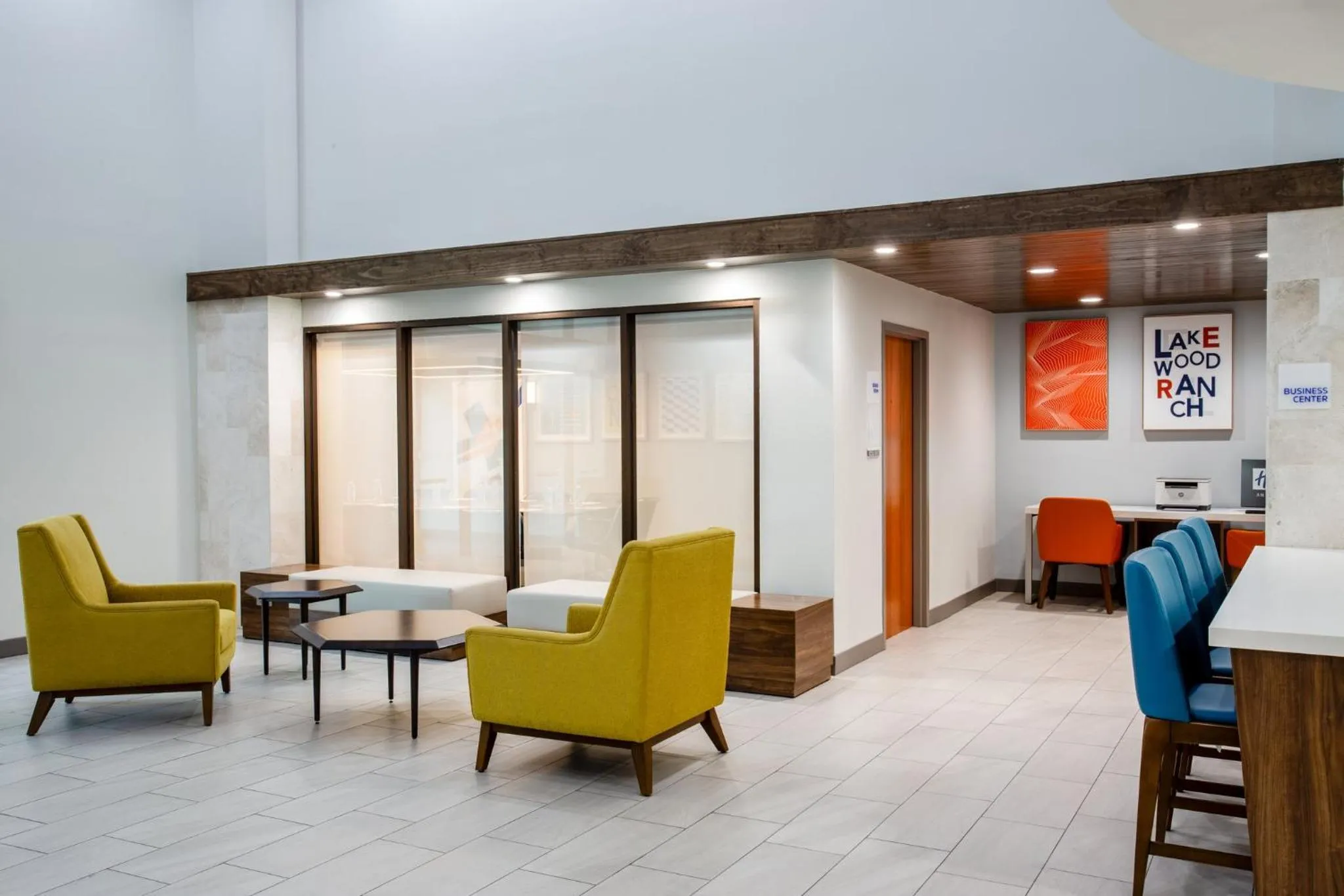 Property building in Holiday Inn Express & Suites Bradenton East-Lakewood Ranch by IHG