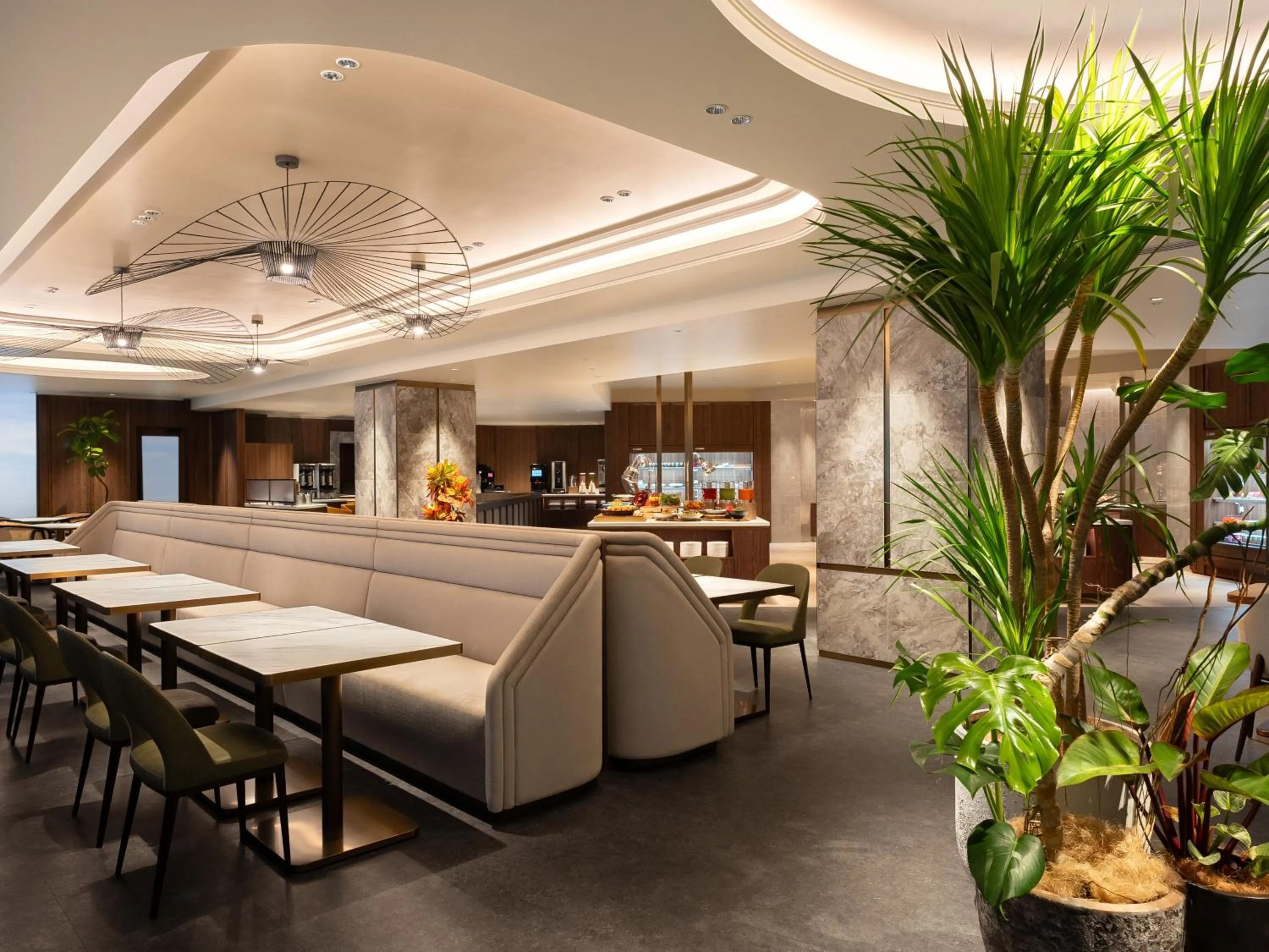 Restaurant/places to eat in Okinawa Harborview Hotel