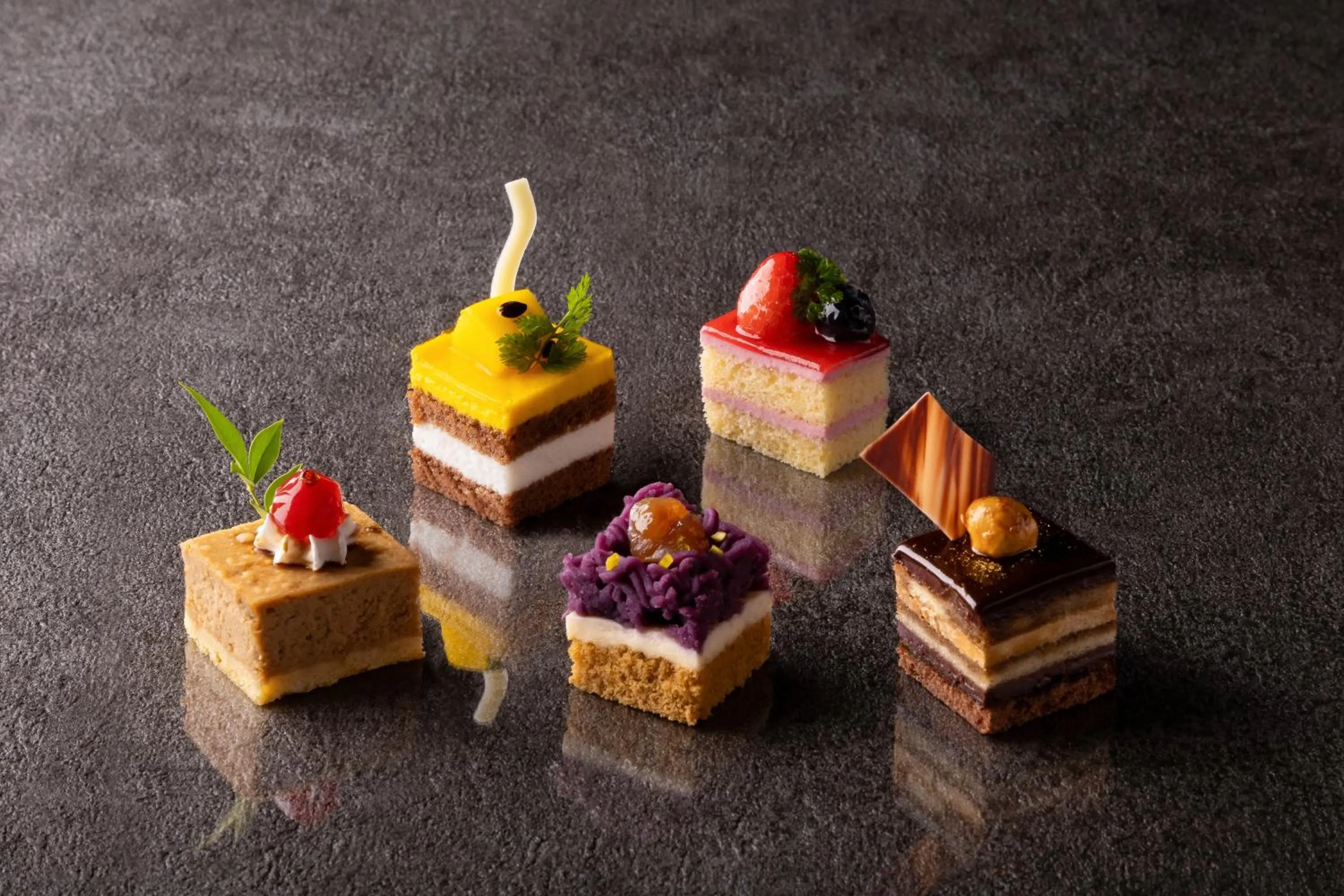 Lounge or bar in Okinawa Harborview Hotel