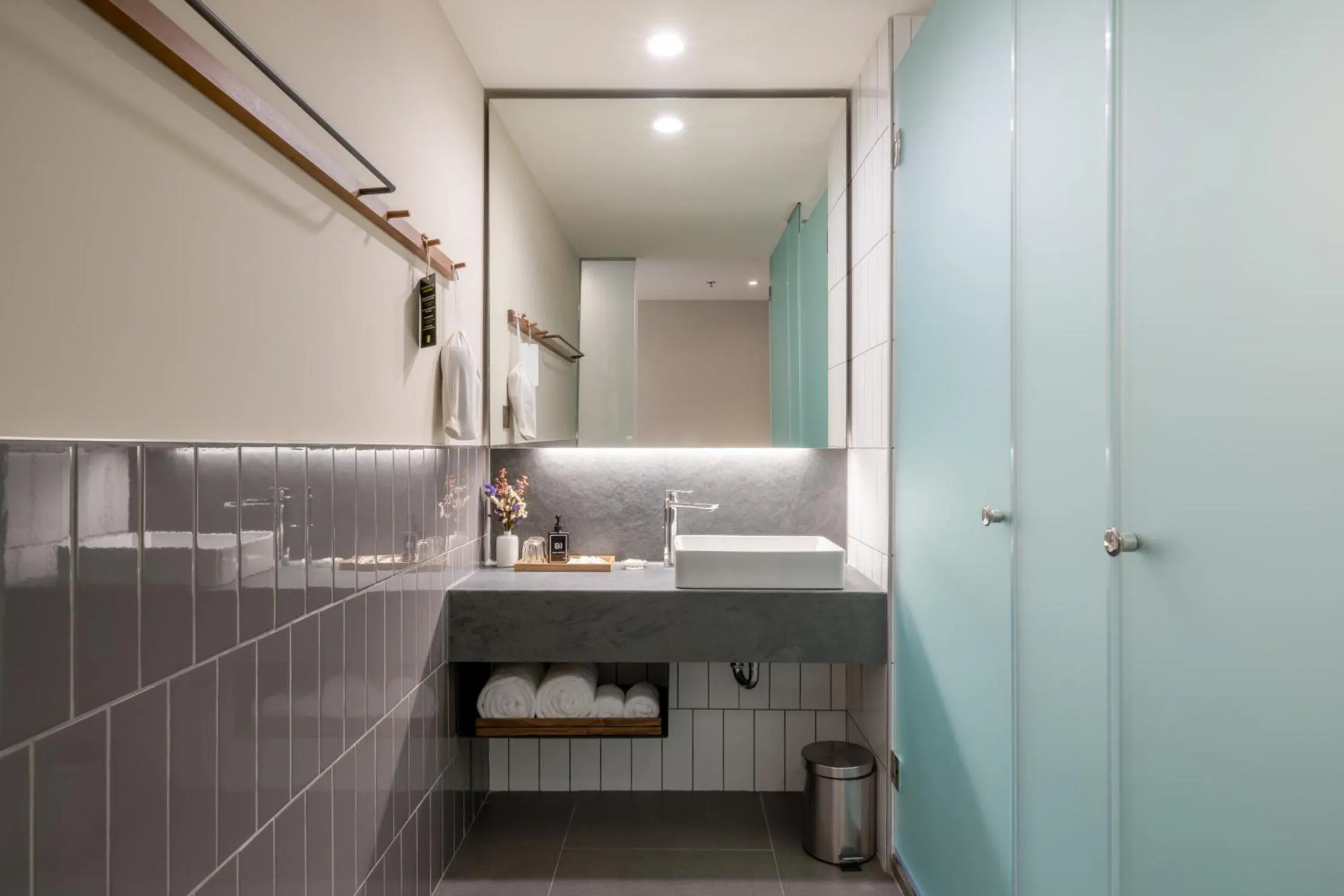 Bathroom in Triple Y Hotel