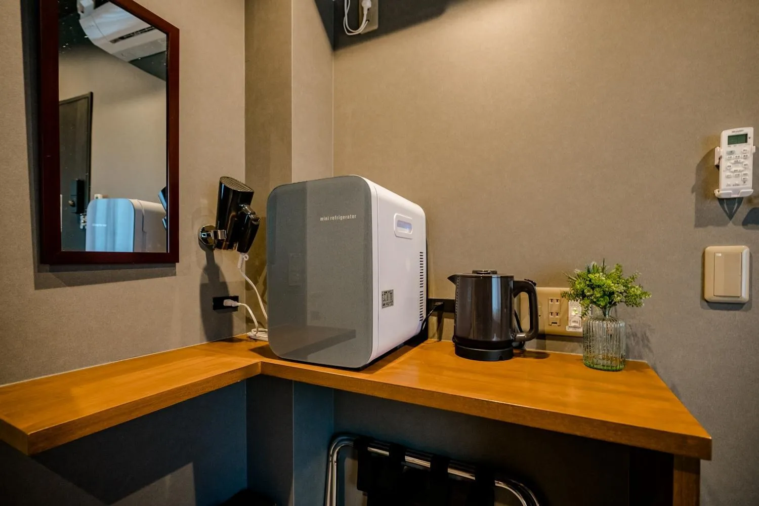 Coffee/tea facilities in IKIDANE Residential Hotel Komagome