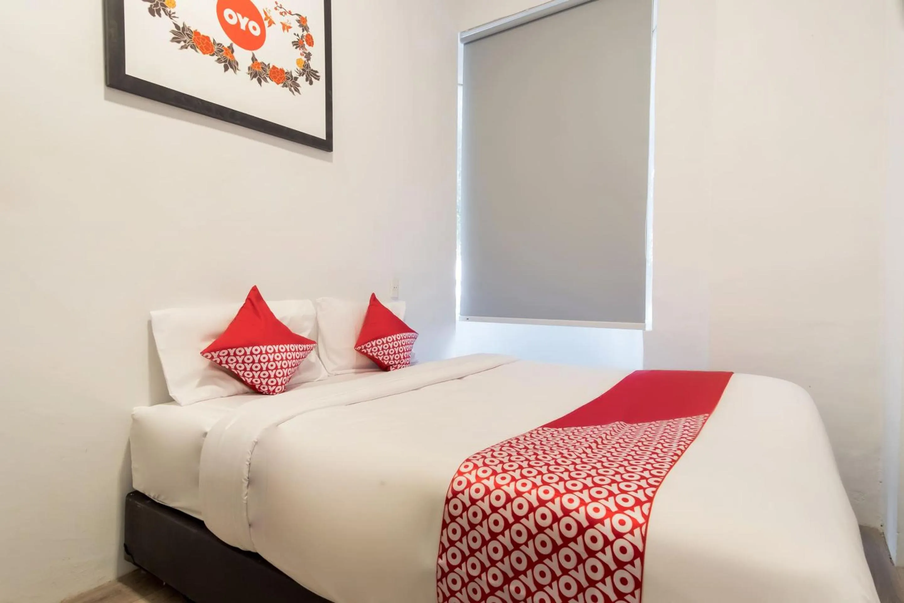 Bedroom, Bed in Hotel O Metropolitan Homestay Near Komplek Asia Megamas Medan