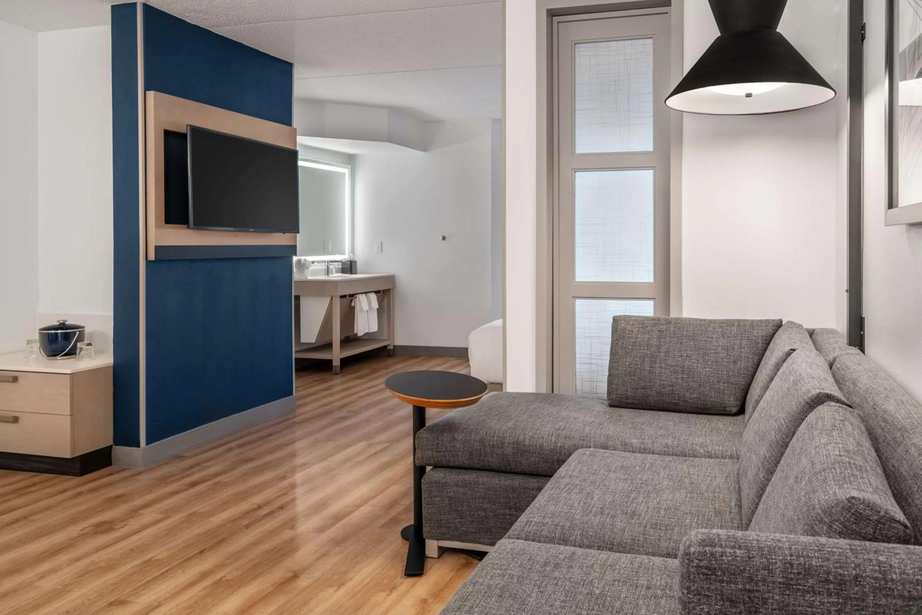 Bedroom in Hyatt Place Mystic