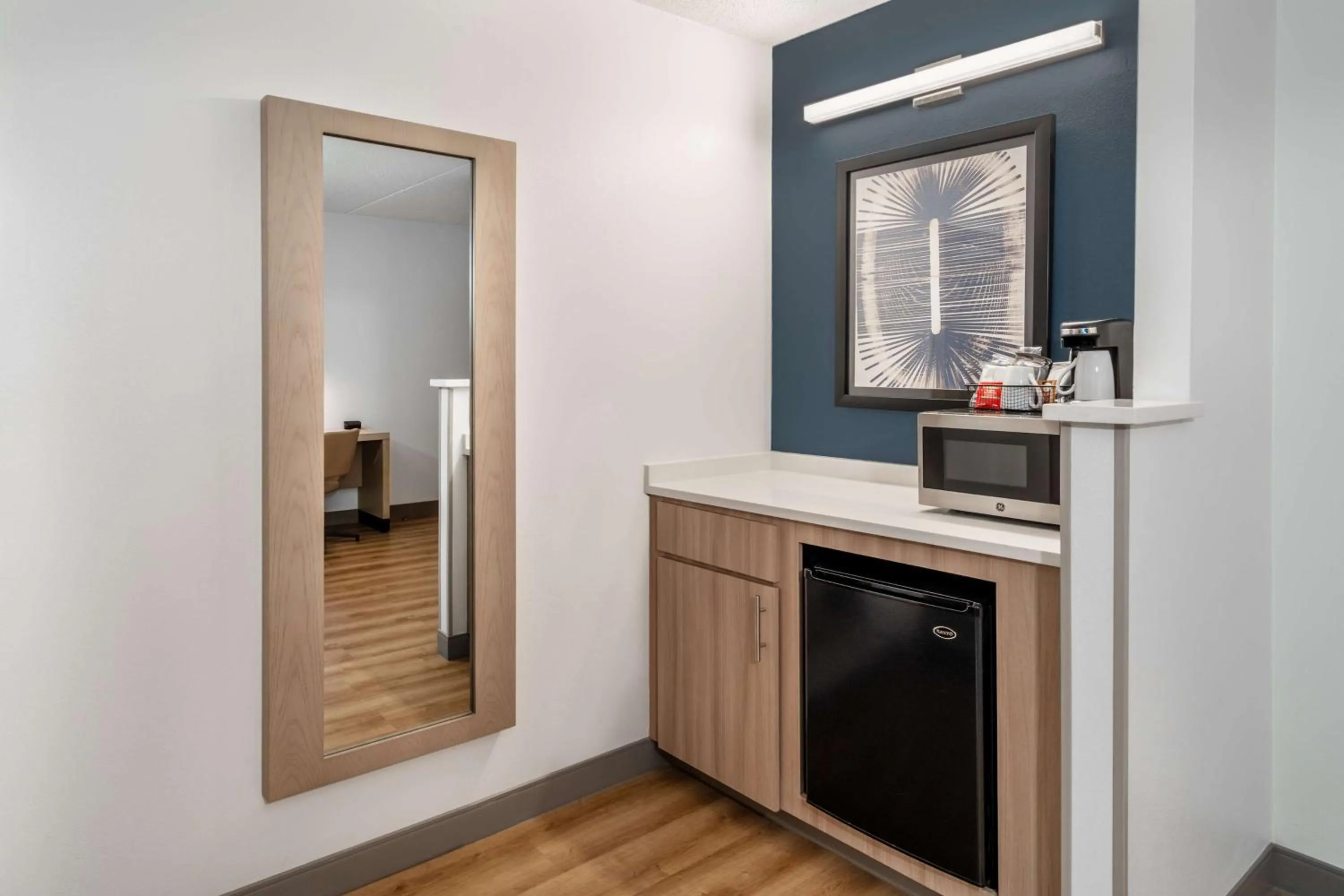 Bedroom in Hyatt Place Mystic