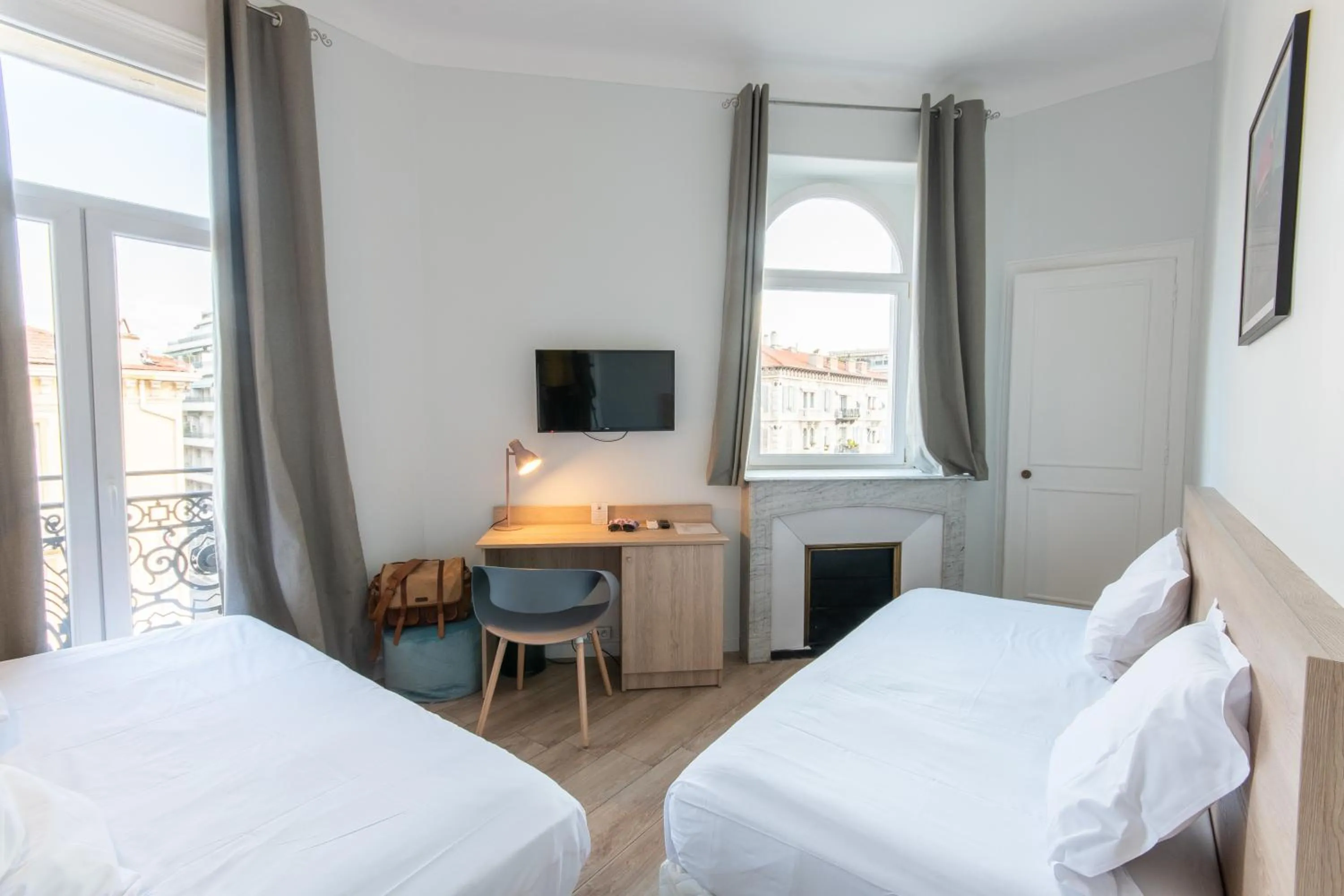 TV and multimedia, Bed in Hotel Aria