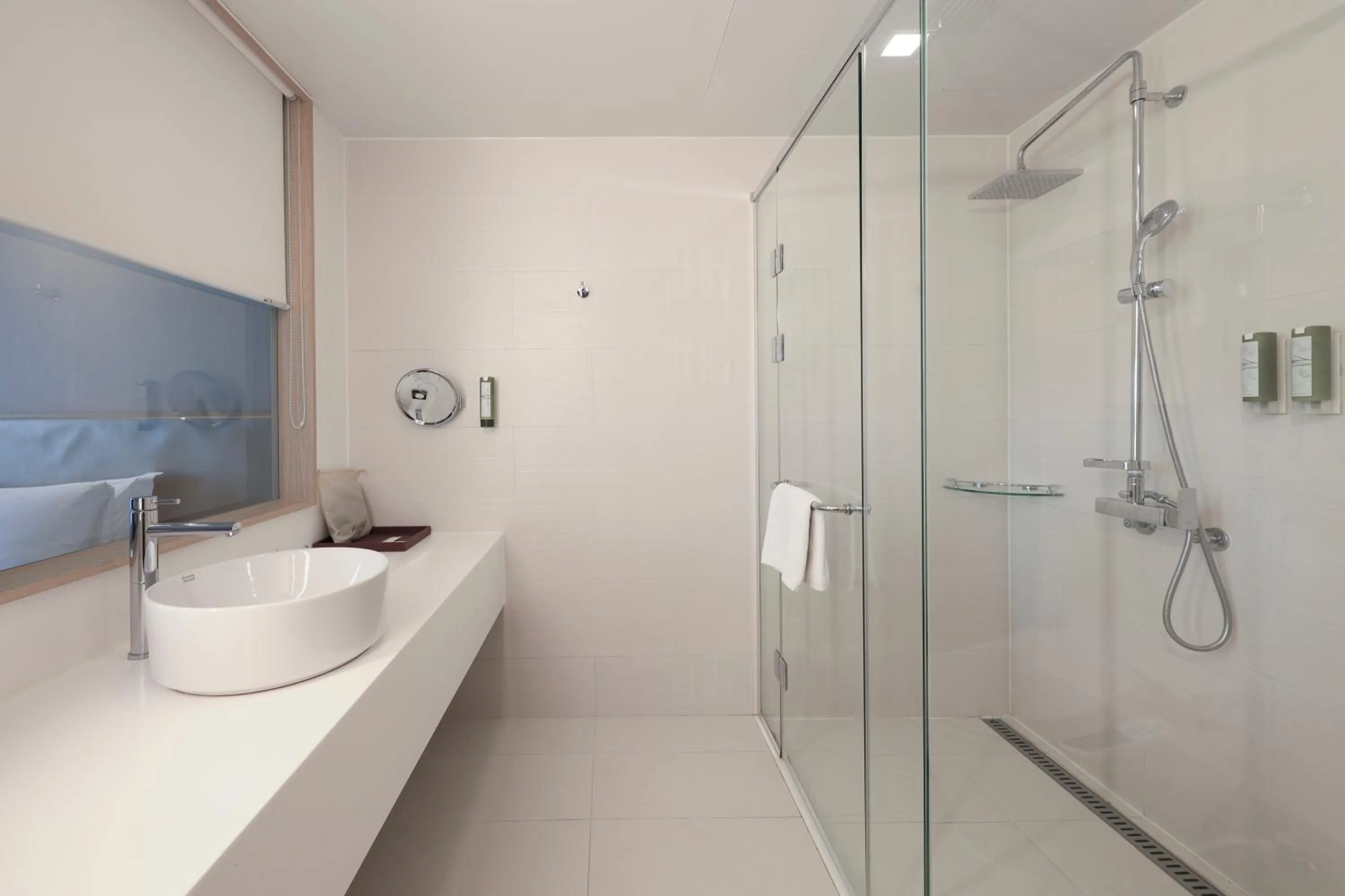 Bathroom in Avani Central Busan