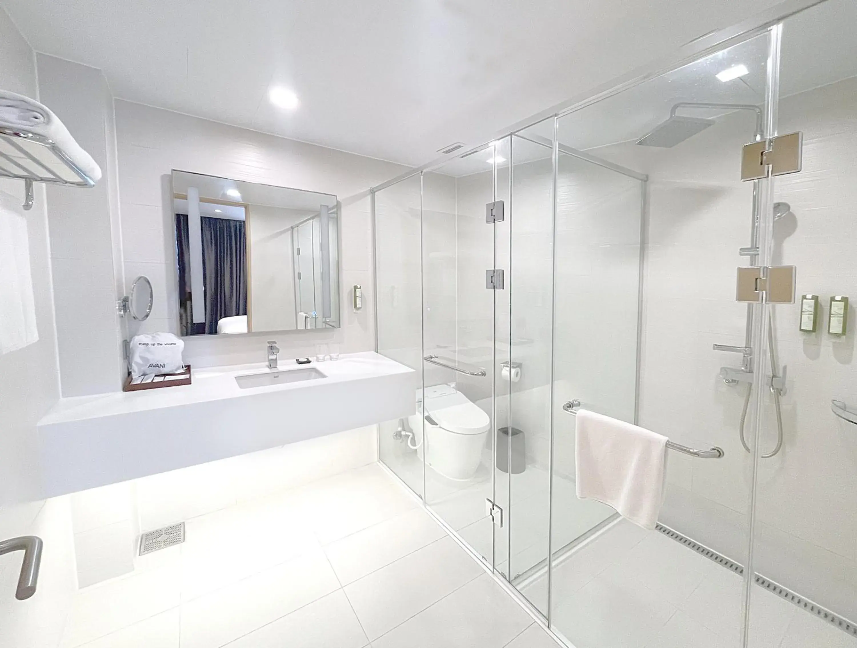 Deluxe Triple Room in Avani Central Busan Deluxe Triple Room in Avani Central Busan