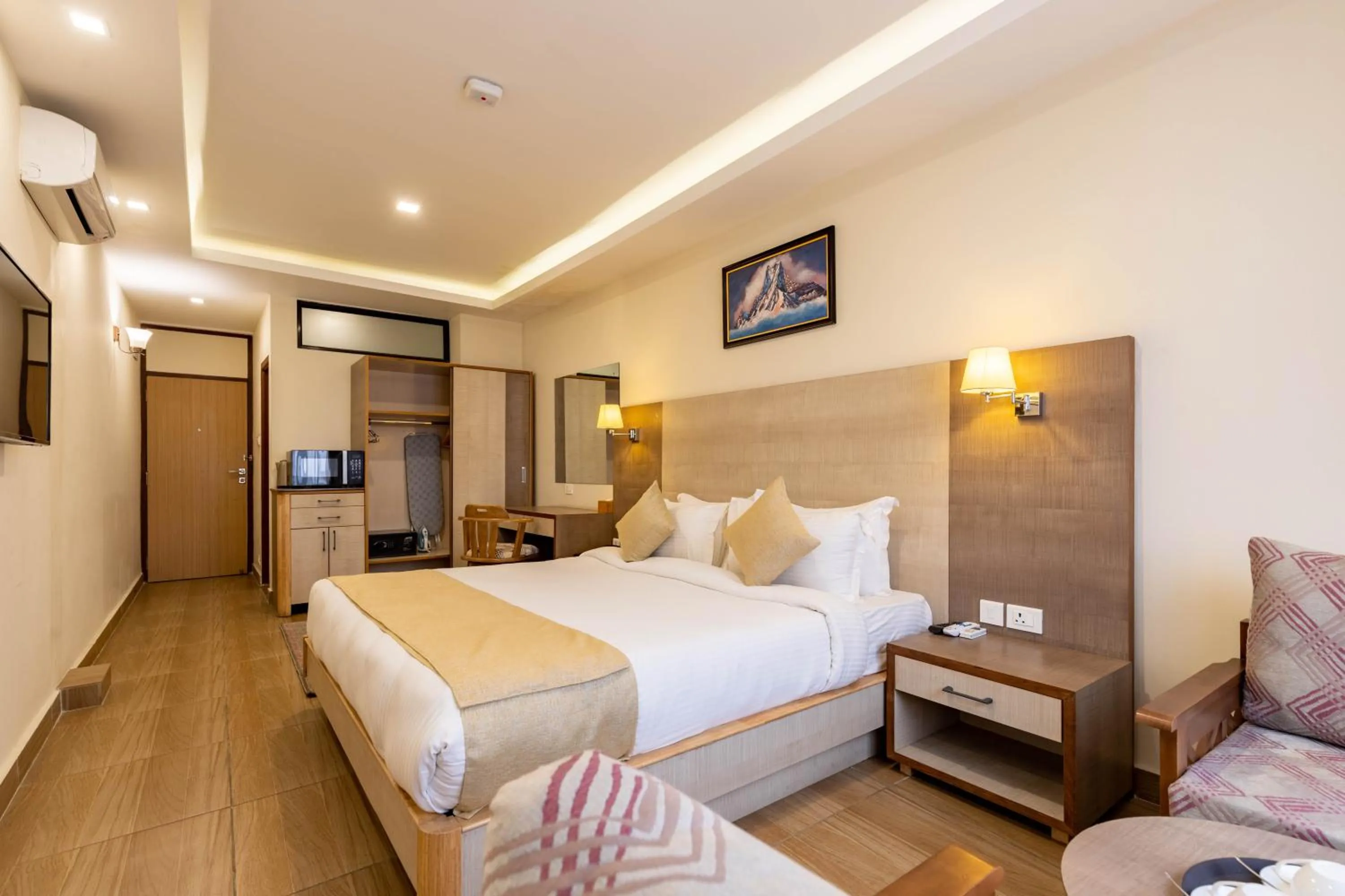 Bed in Sarovar Residency Serviced Apartment Hotel