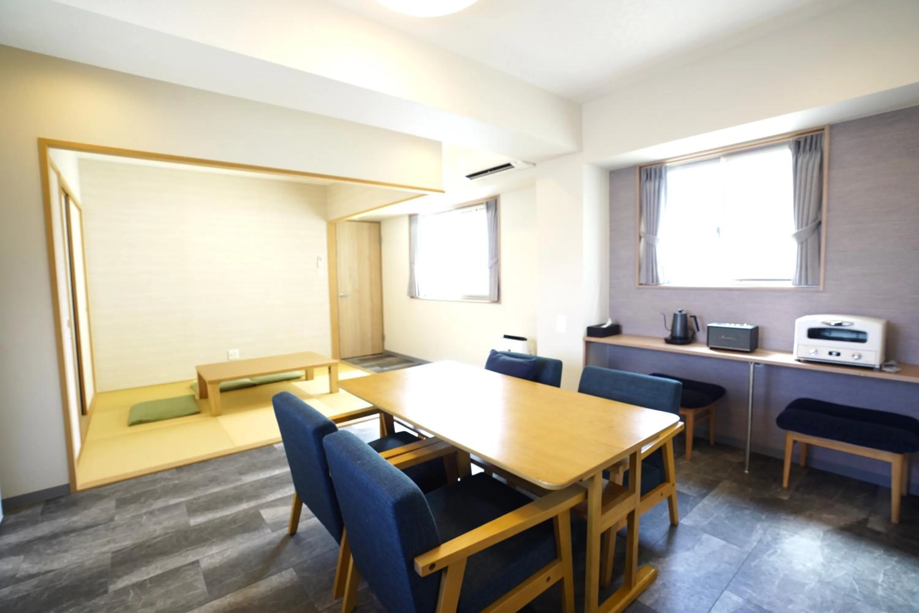 Living room in GLANZ KEI Kyoto Station