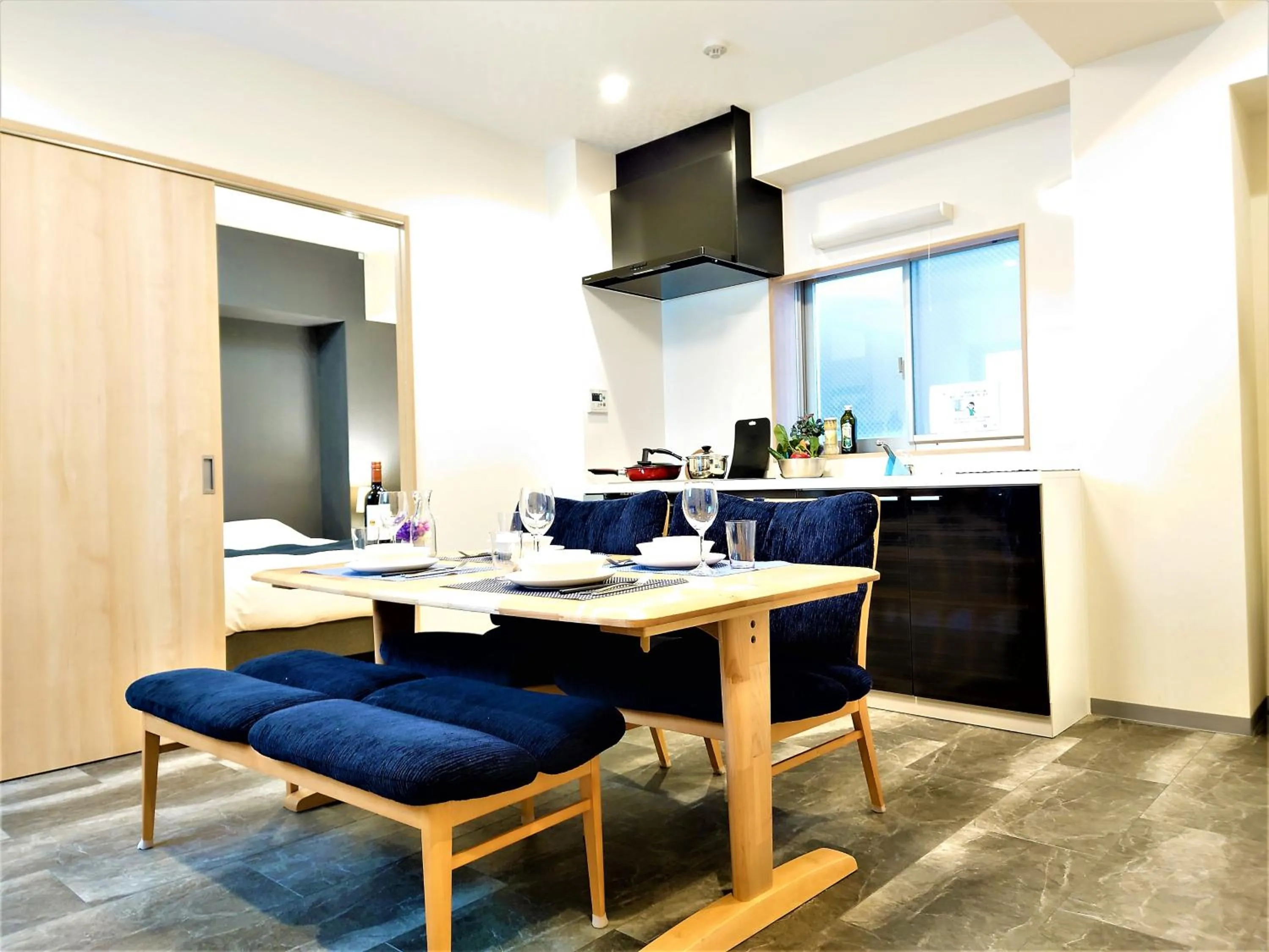 TV and multimedia in GLANZ KEI Kyoto Station