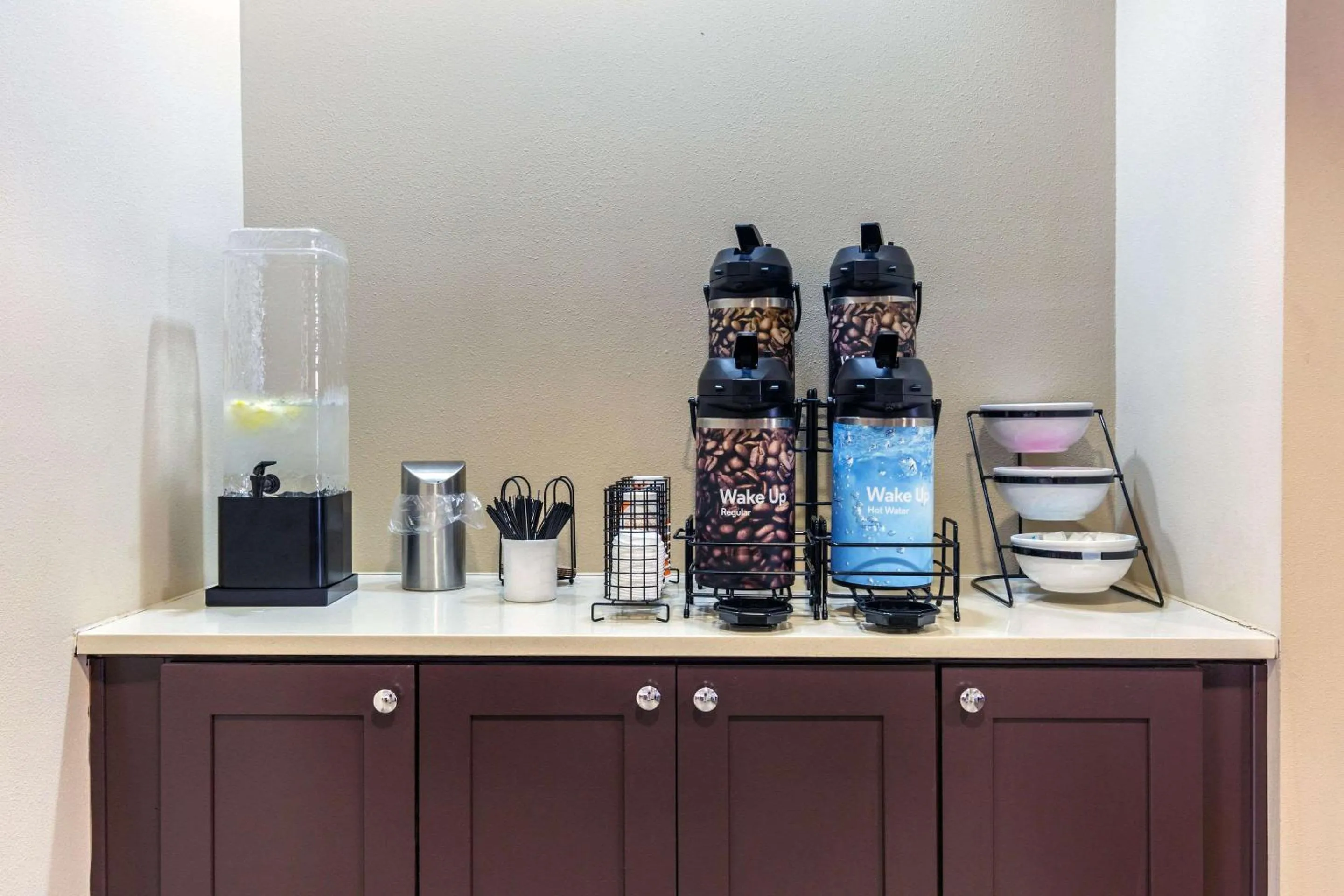 Breakfast in Comfort Inn & Suites SW Houston Sugarland