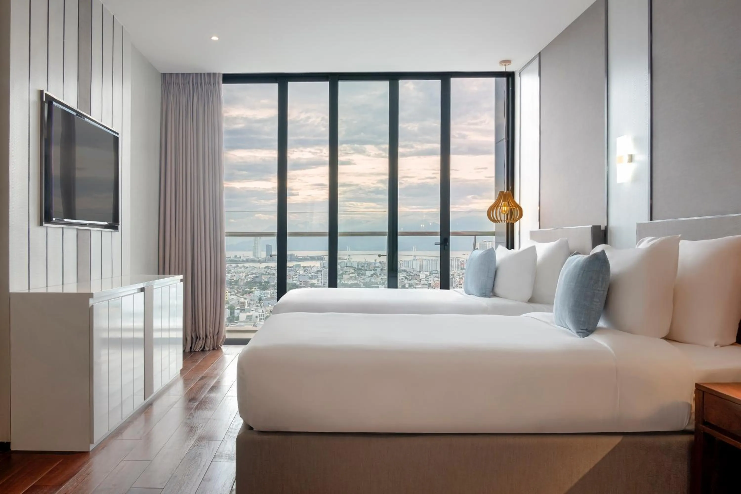 Bedroom, Bed in Prince Hotel Da Nang - Formerly Sel de Mer Hotel & Suites