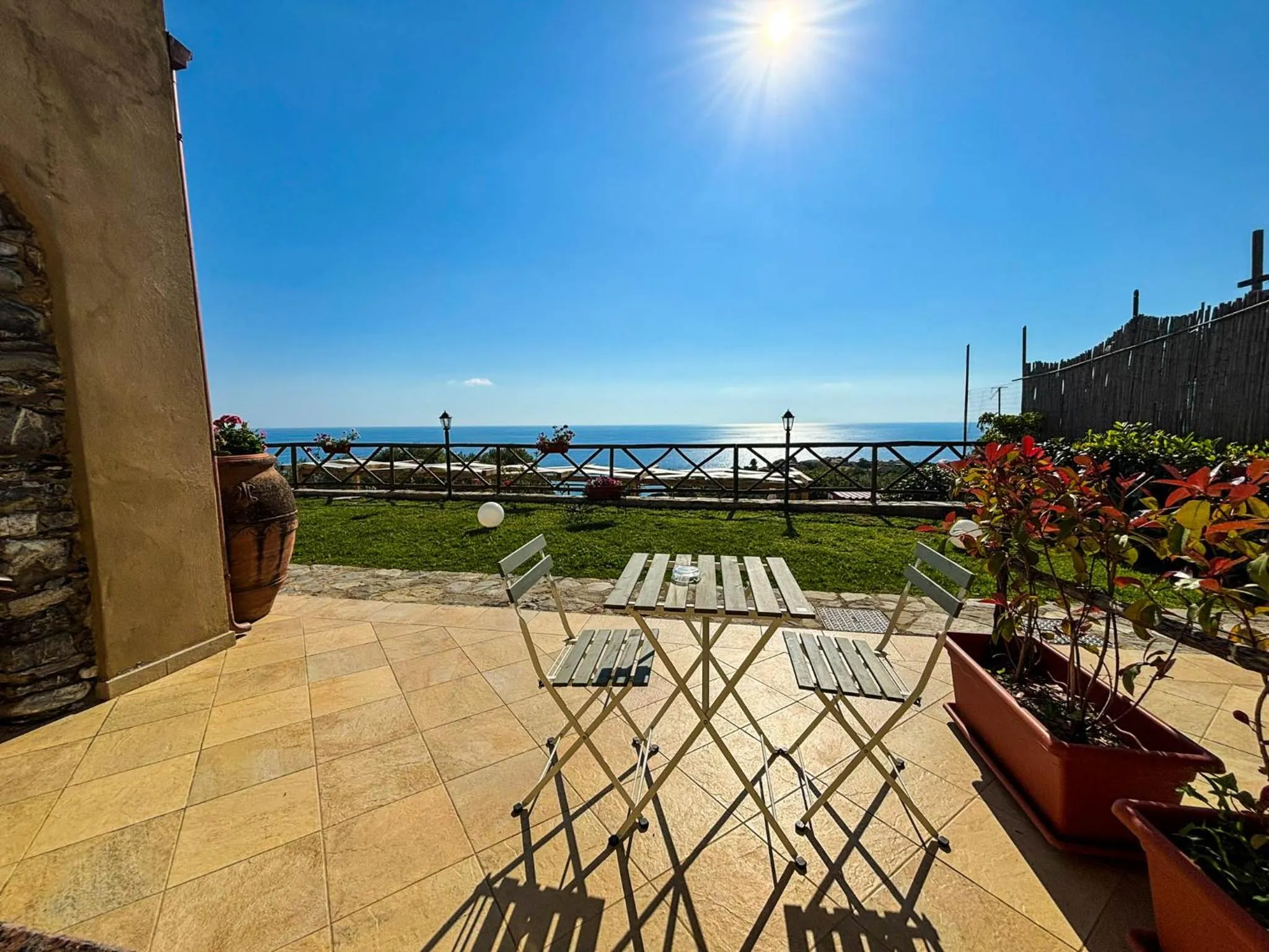 Sea view in Tramonti d'Oro