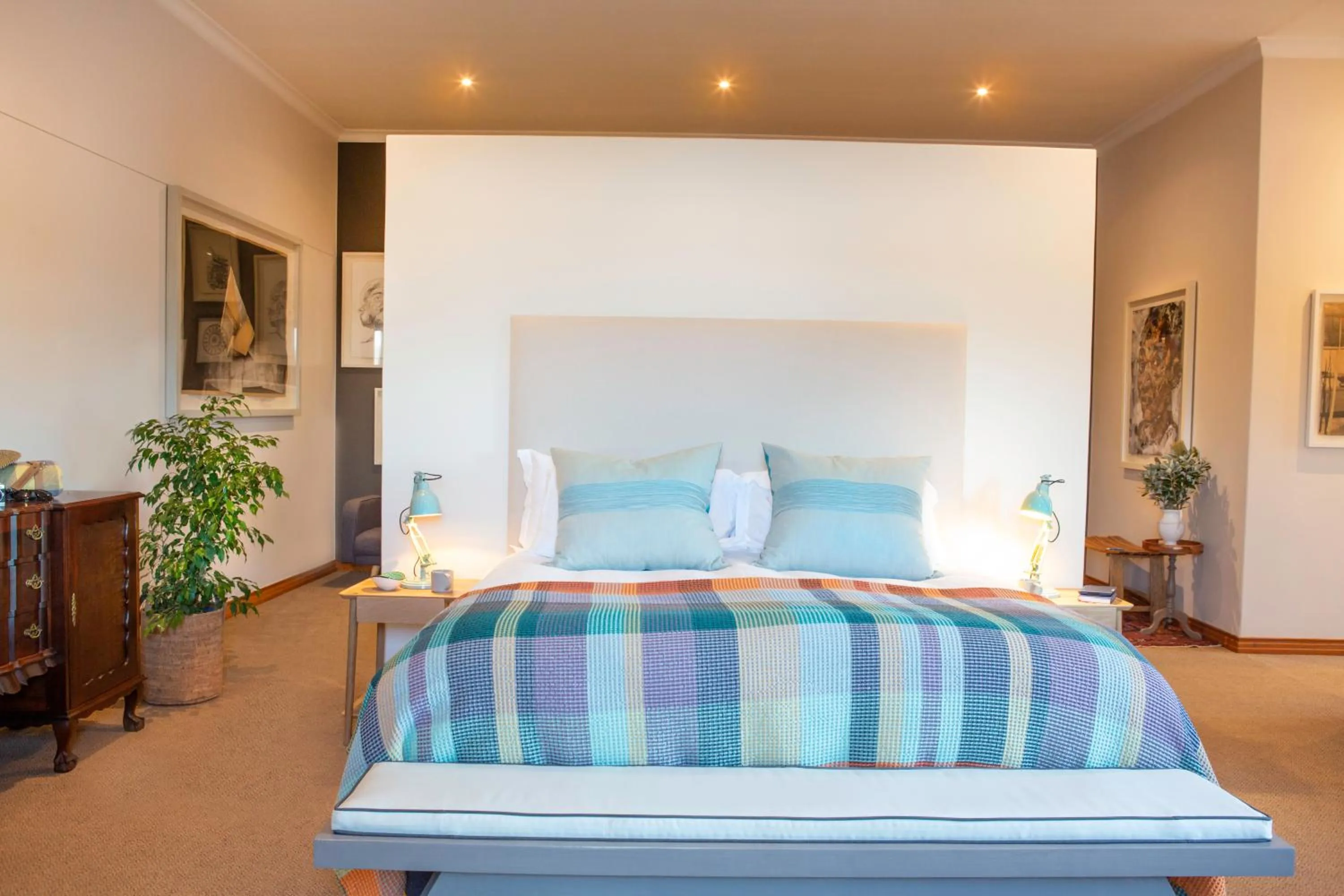 Bed in Hudson Manor - Entabeni, Knysna