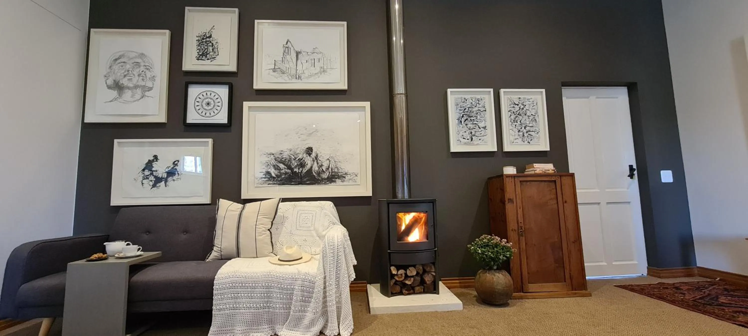 Seating area in Hudson Manor - Entabeni, Knysna