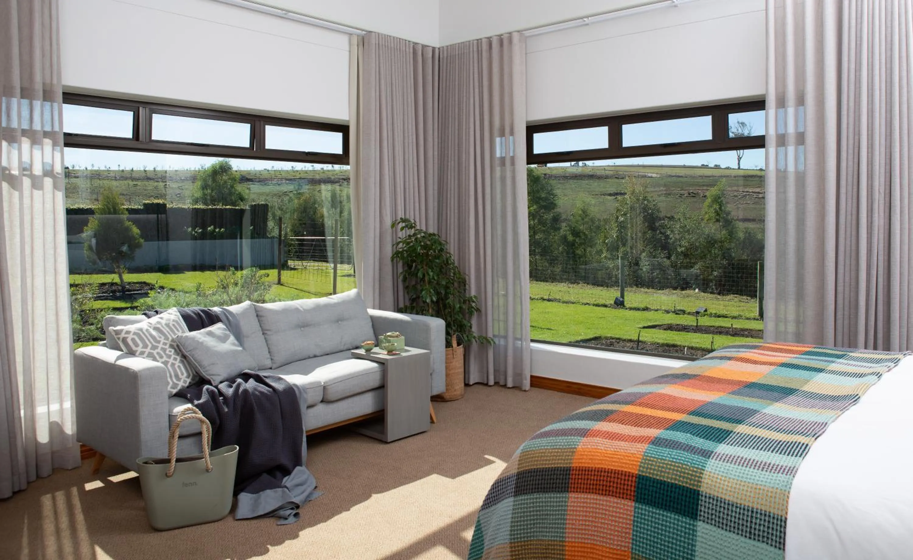 Seating area, Bed in Hudson Manor - Entabeni, Knysna