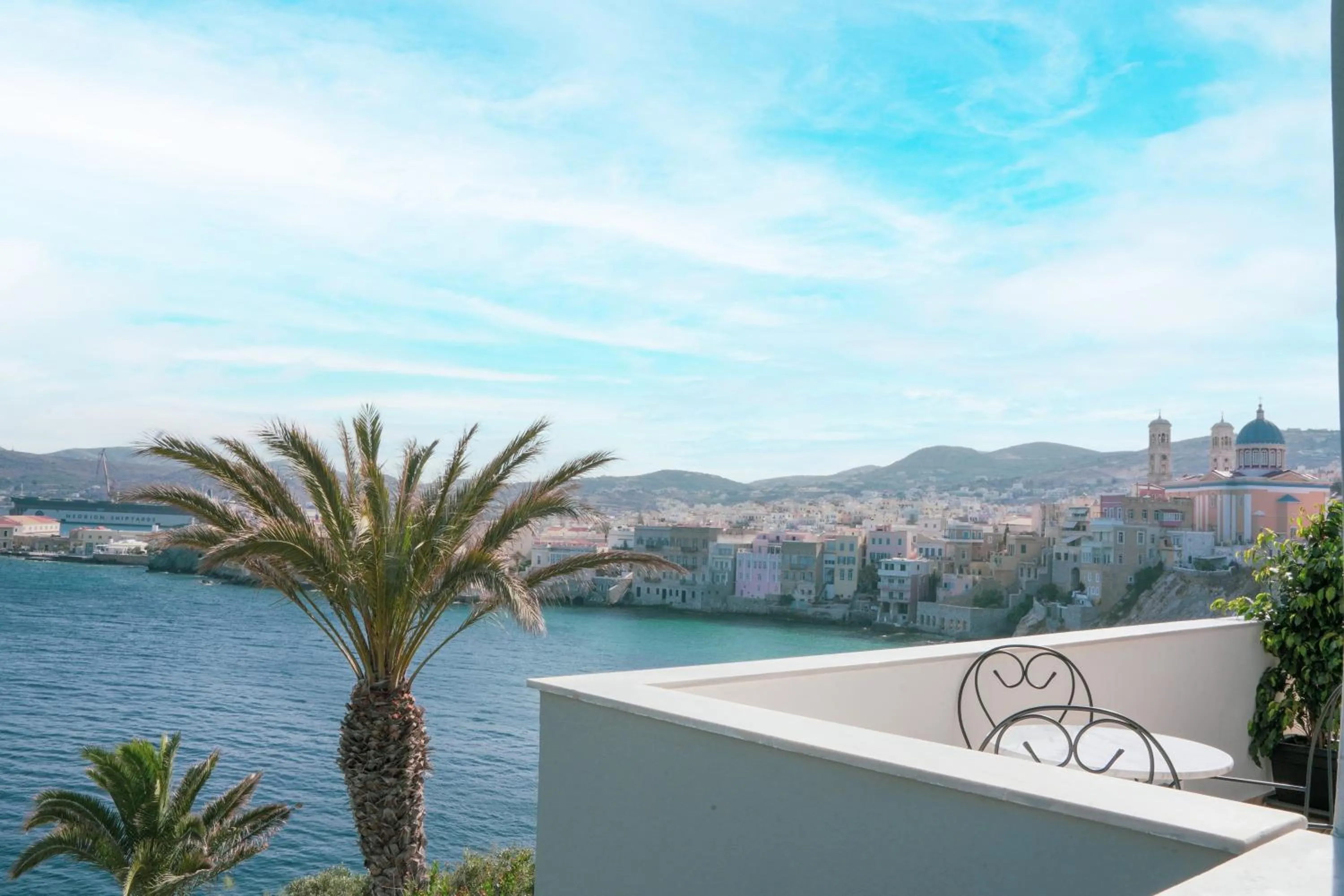 Balcony/Terrace in Pafsilipon Suites