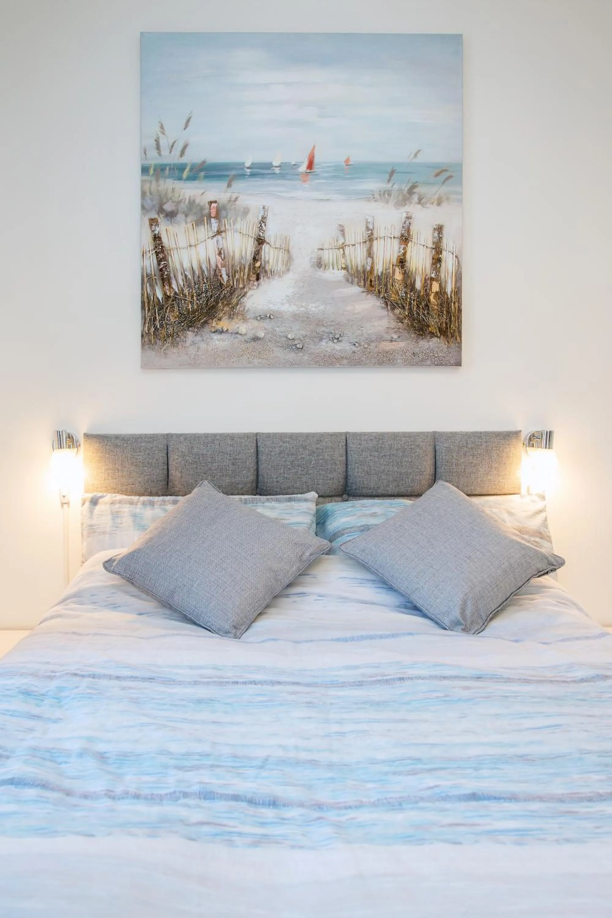 Bed in Marina View Guest House