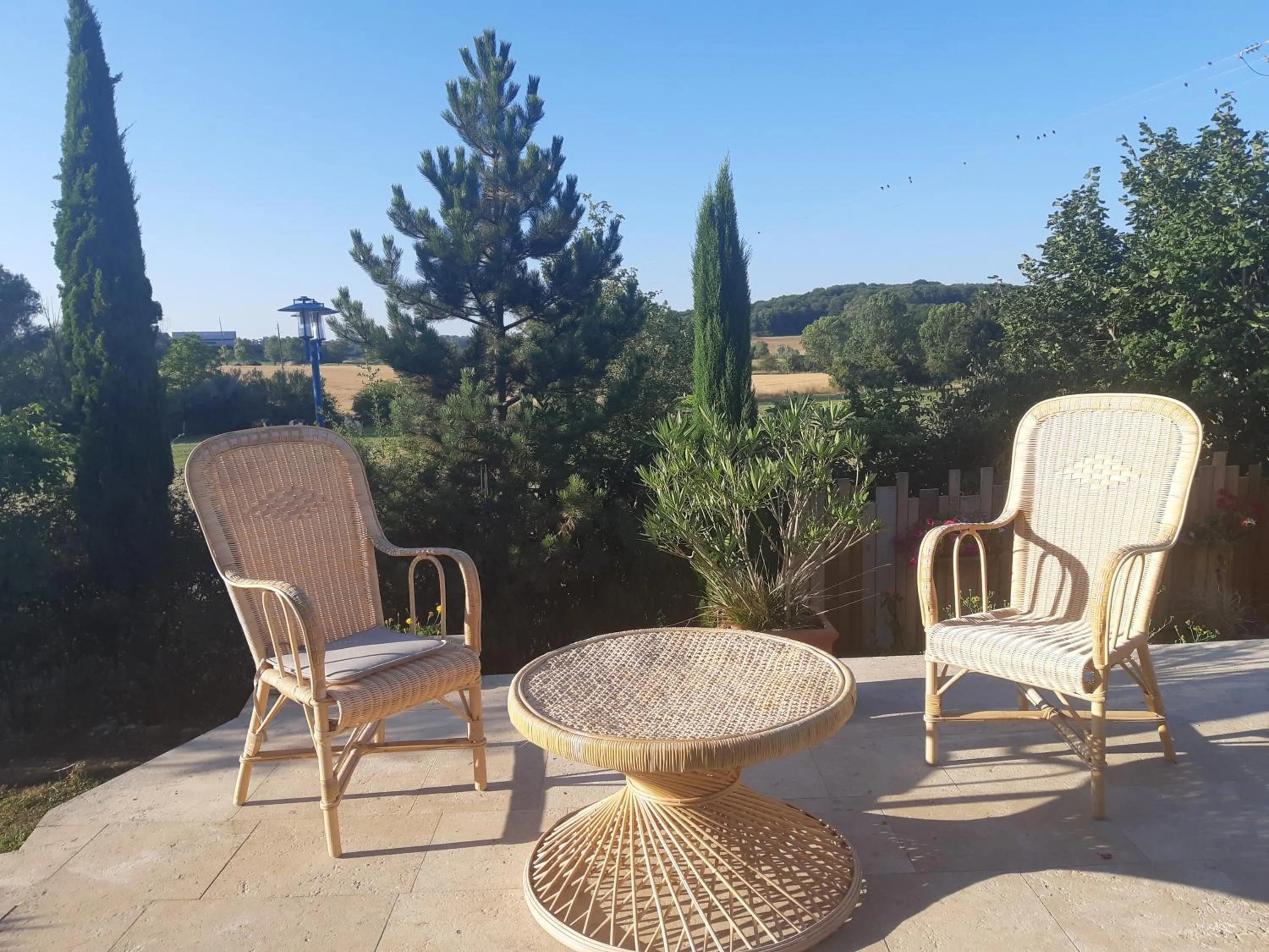 Restaurant/places to eat in La Villanelle maison d'hôtes