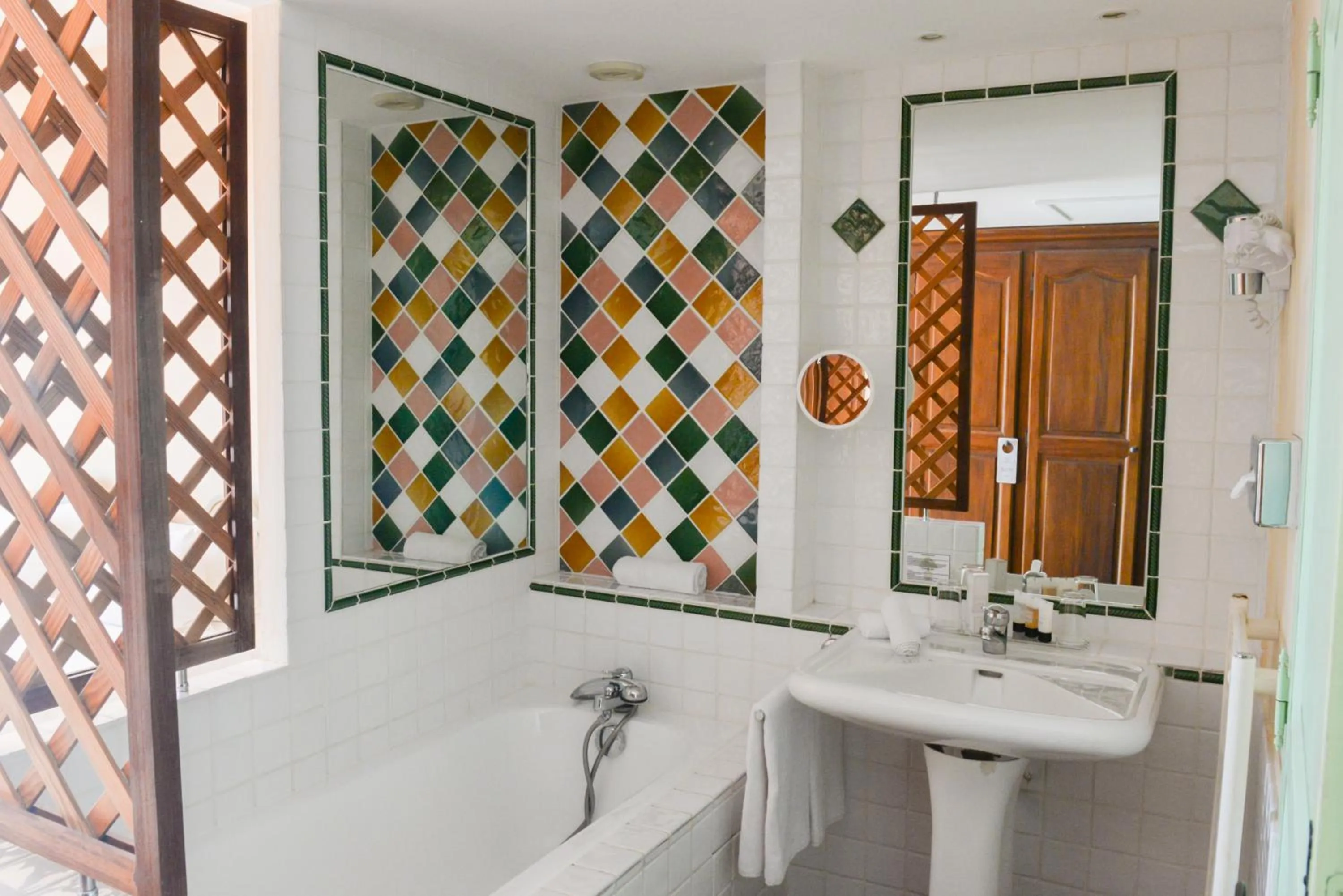 Bathroom in Le Fregate Provence