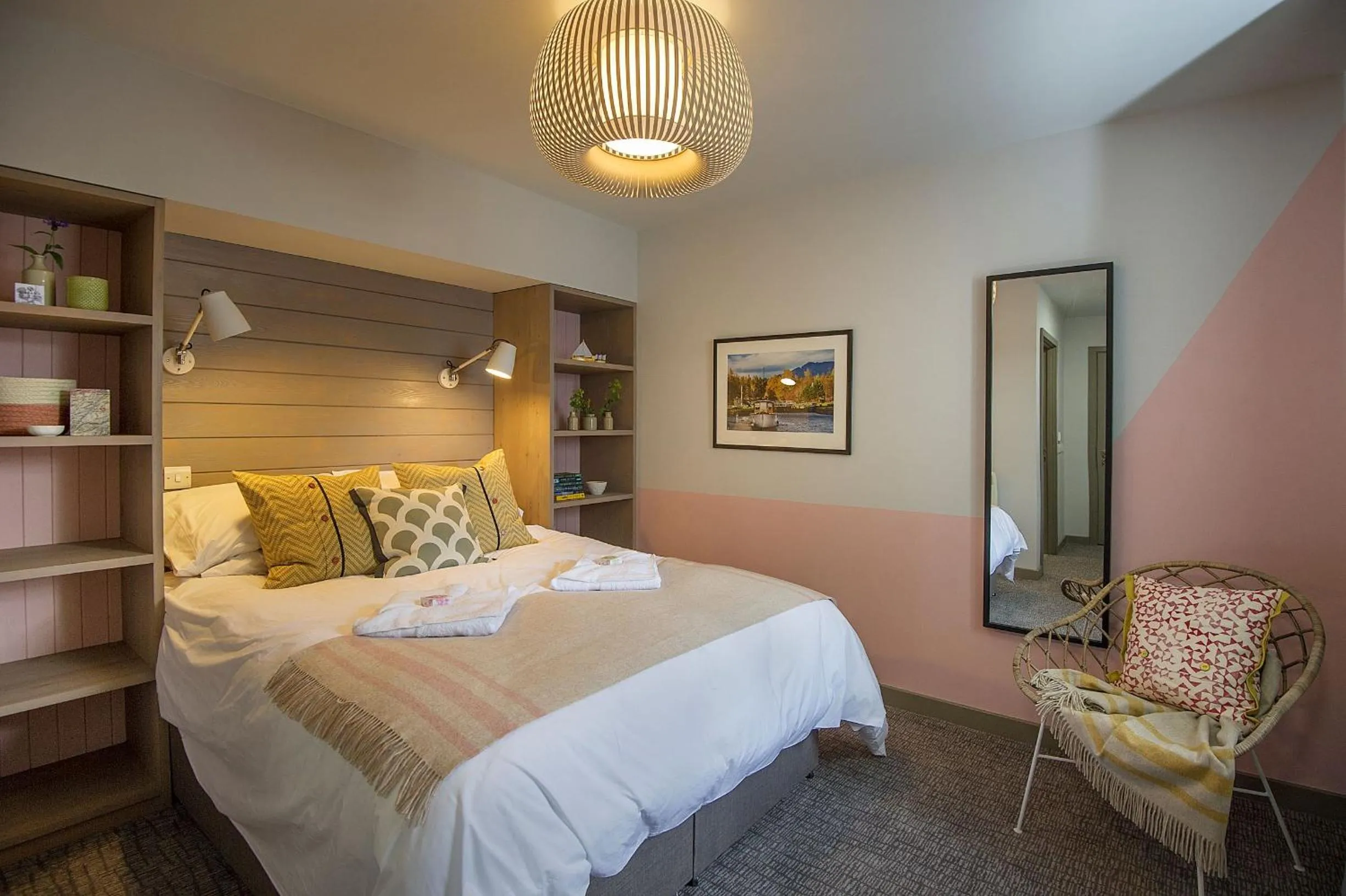 Bed in Lock Chambers, Caledonian Canal Centre