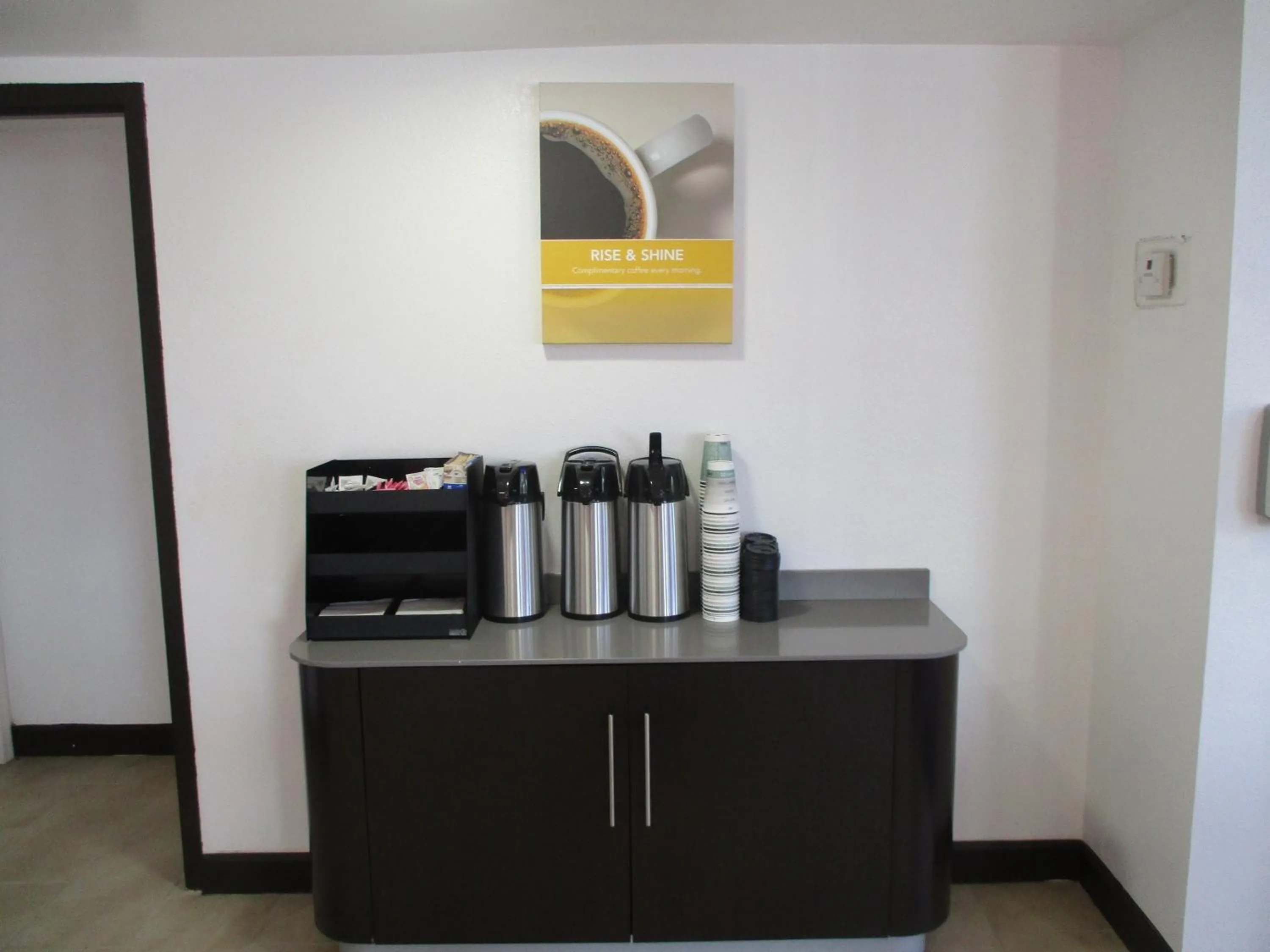 Coffee/tea facilities in Motel 6 Chattanooga - Airport
