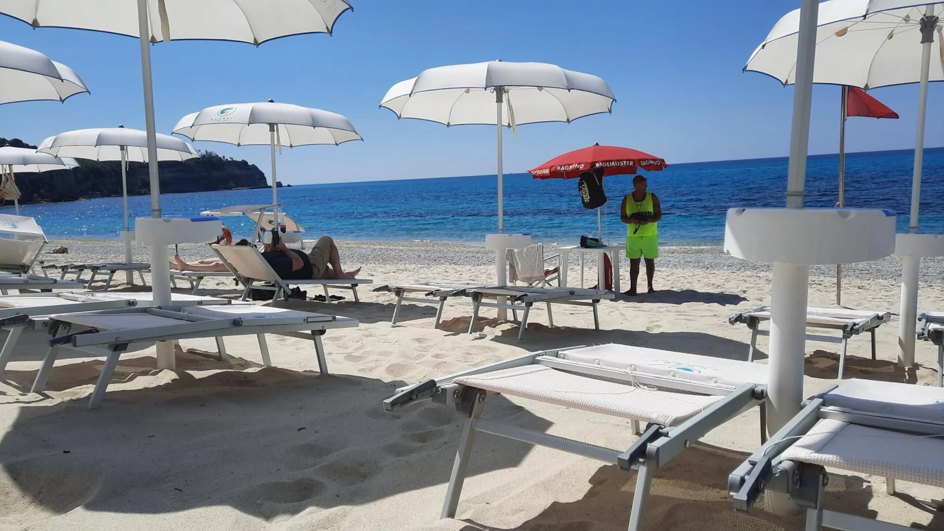 Day in Sunset Beach Club Tropea