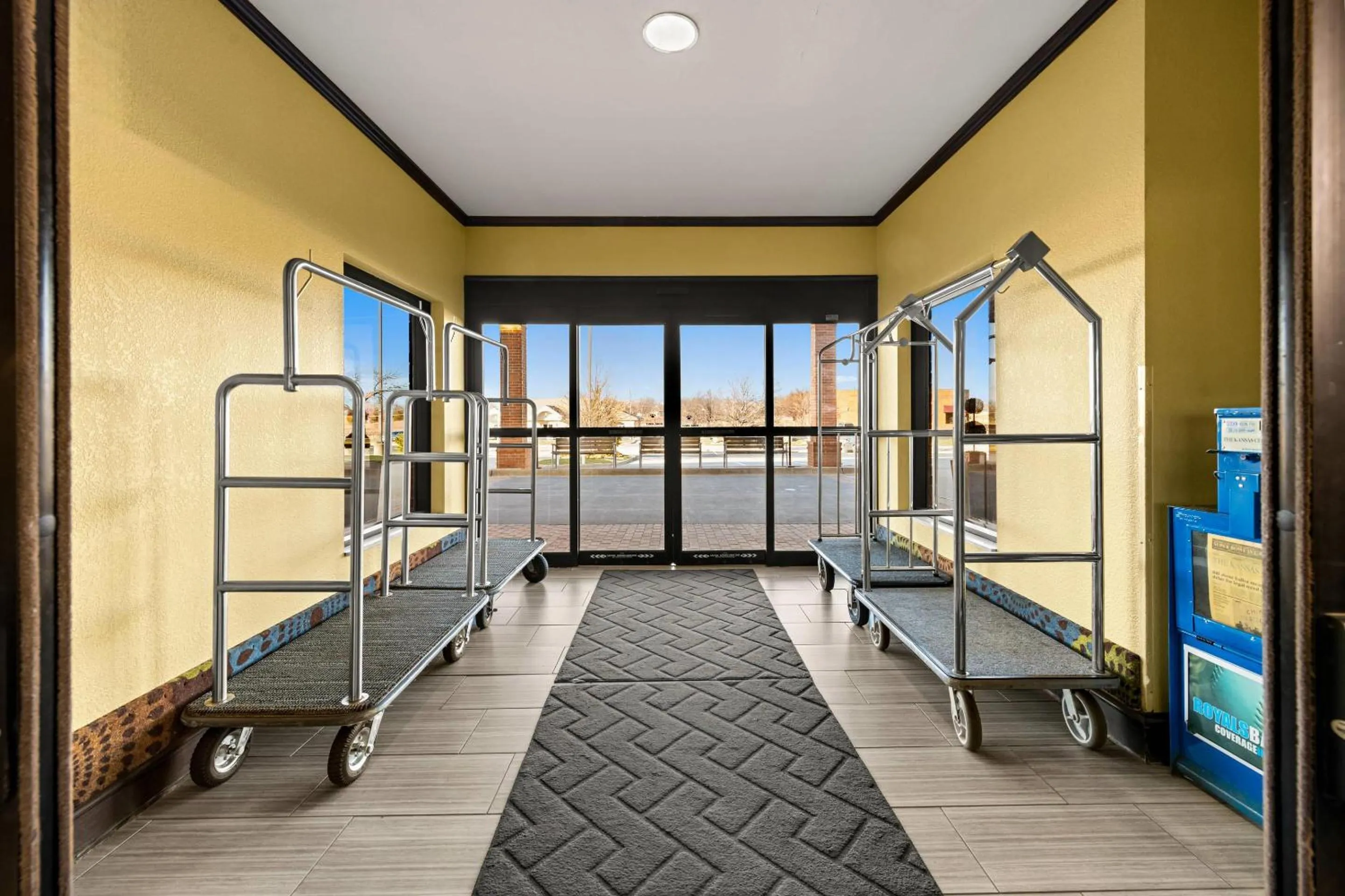 Lobby or reception, Bed in Quality Inn Warrensburg