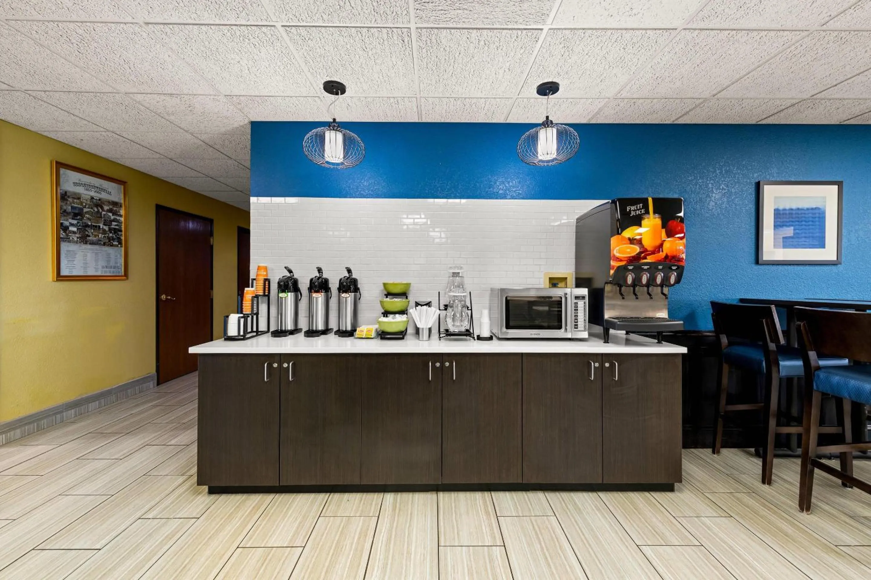 Breakfast in Quality Inn Warrensburg