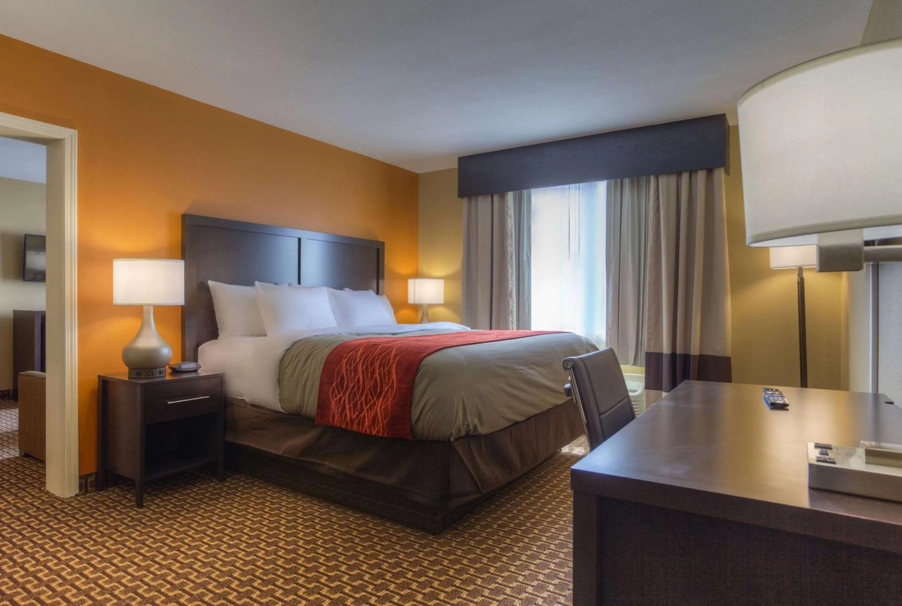 Bedroom, Bed in Quality Inn & Suites Chattanooga-East Ridge