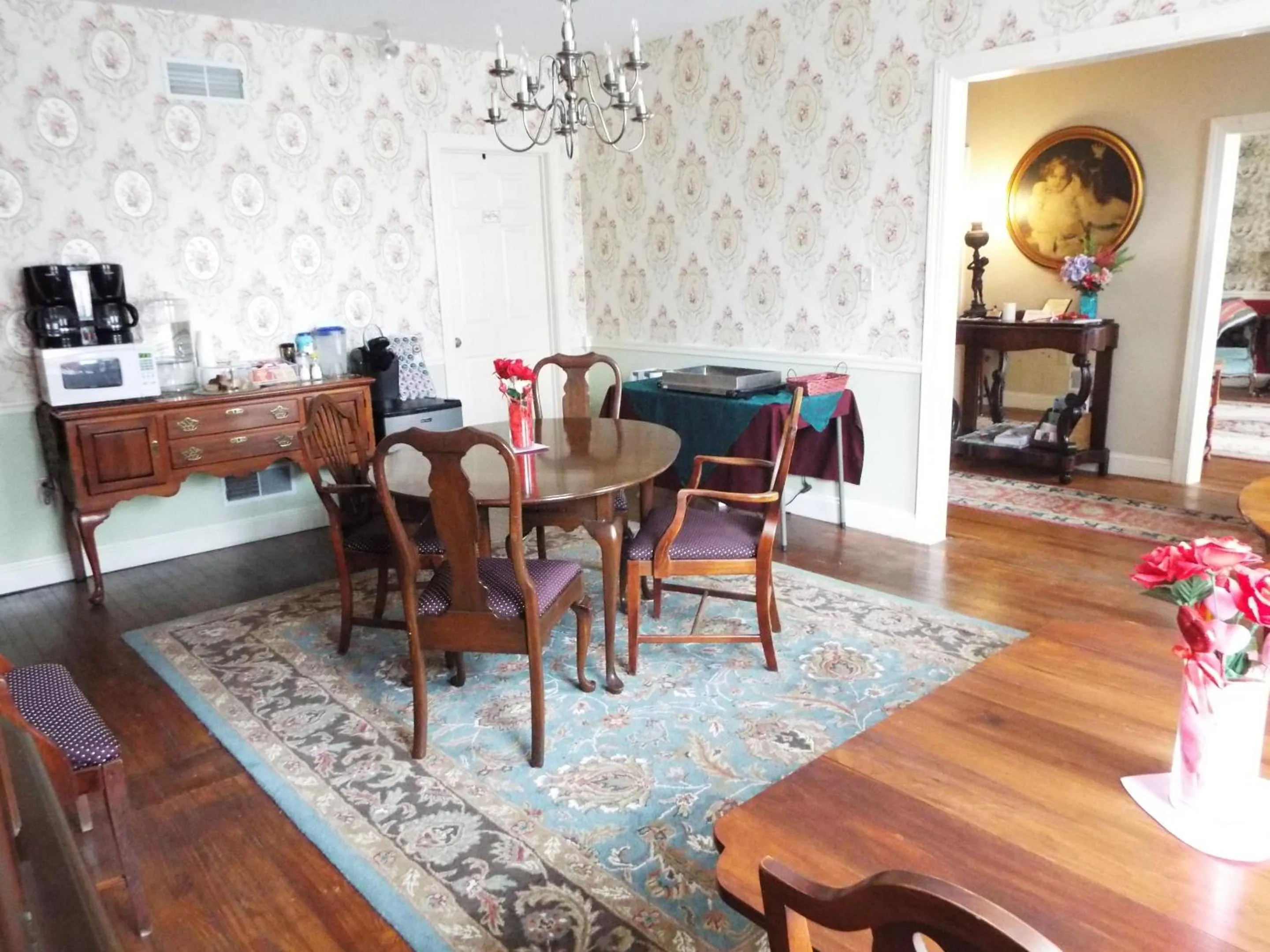 Dining area in The Tillie Pierce House Inn
