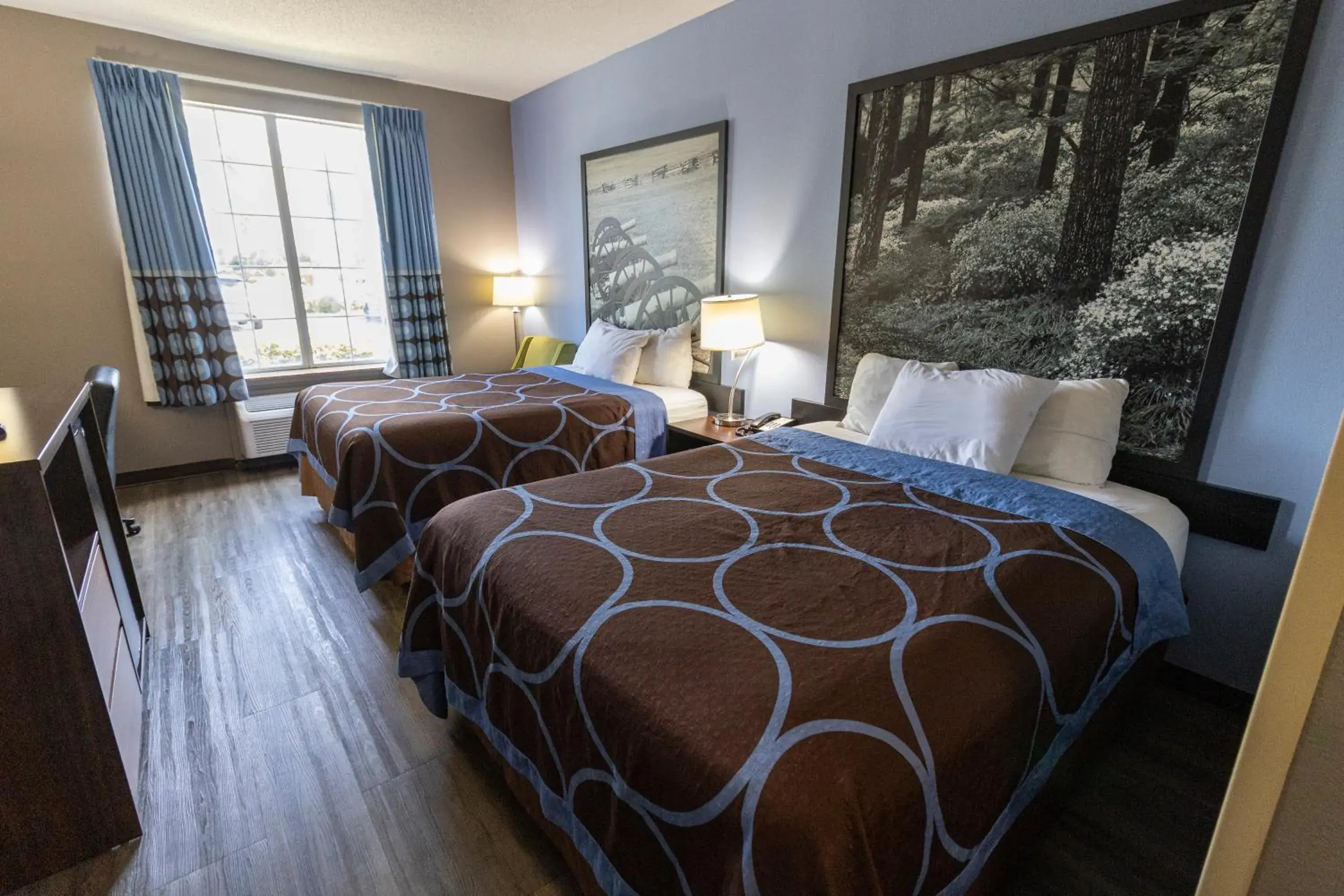 Queen Room with Two Queen Beds - Non-Smoking in Super 8 by Wyndham Smithfield-Selma Queen Room with Two Queen Beds - Non-Smoking in Super 8 by Wyndham Smithfield-Selma