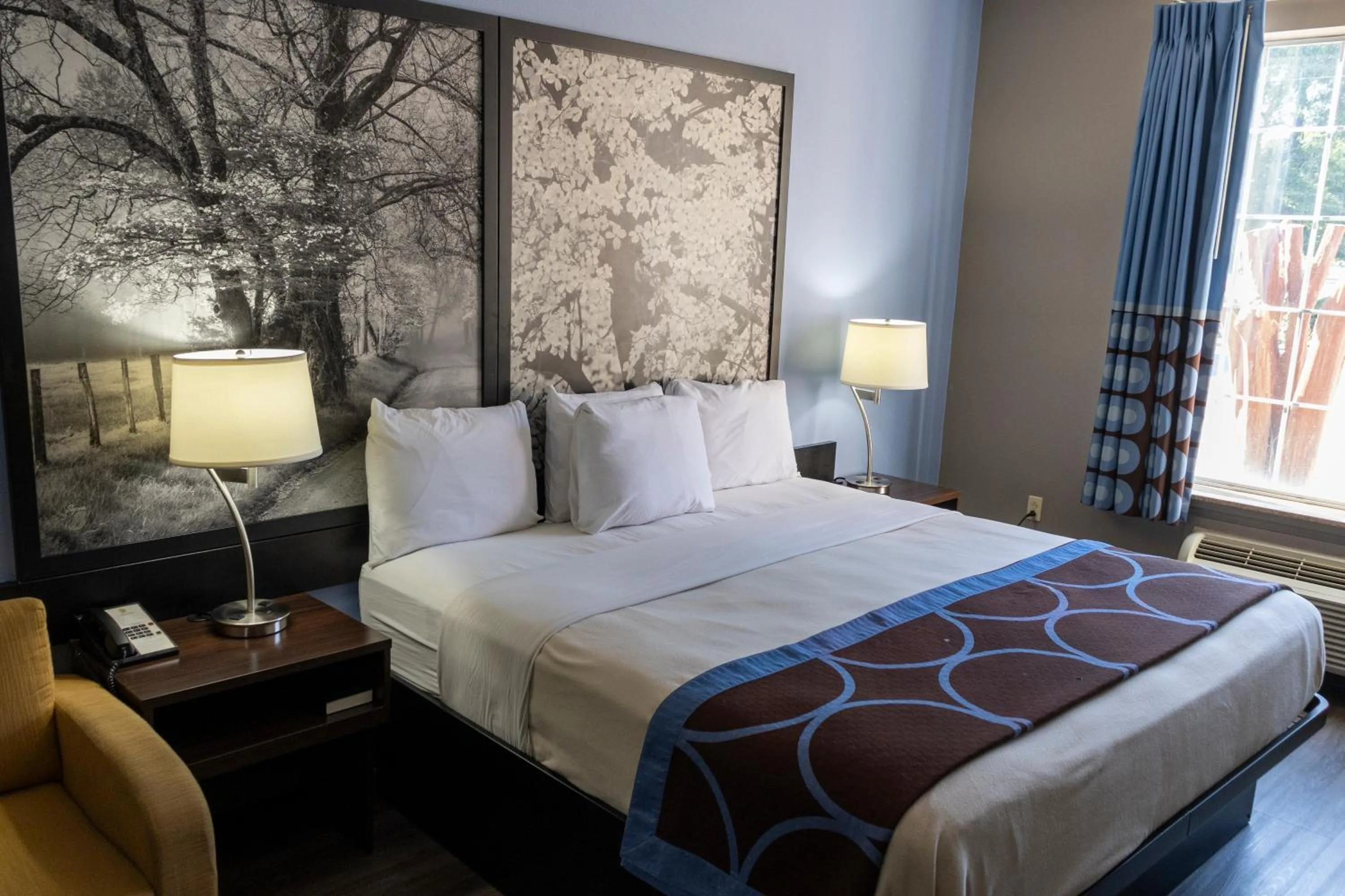 Bed in Super 8 by Wyndham Smithfield-Selma