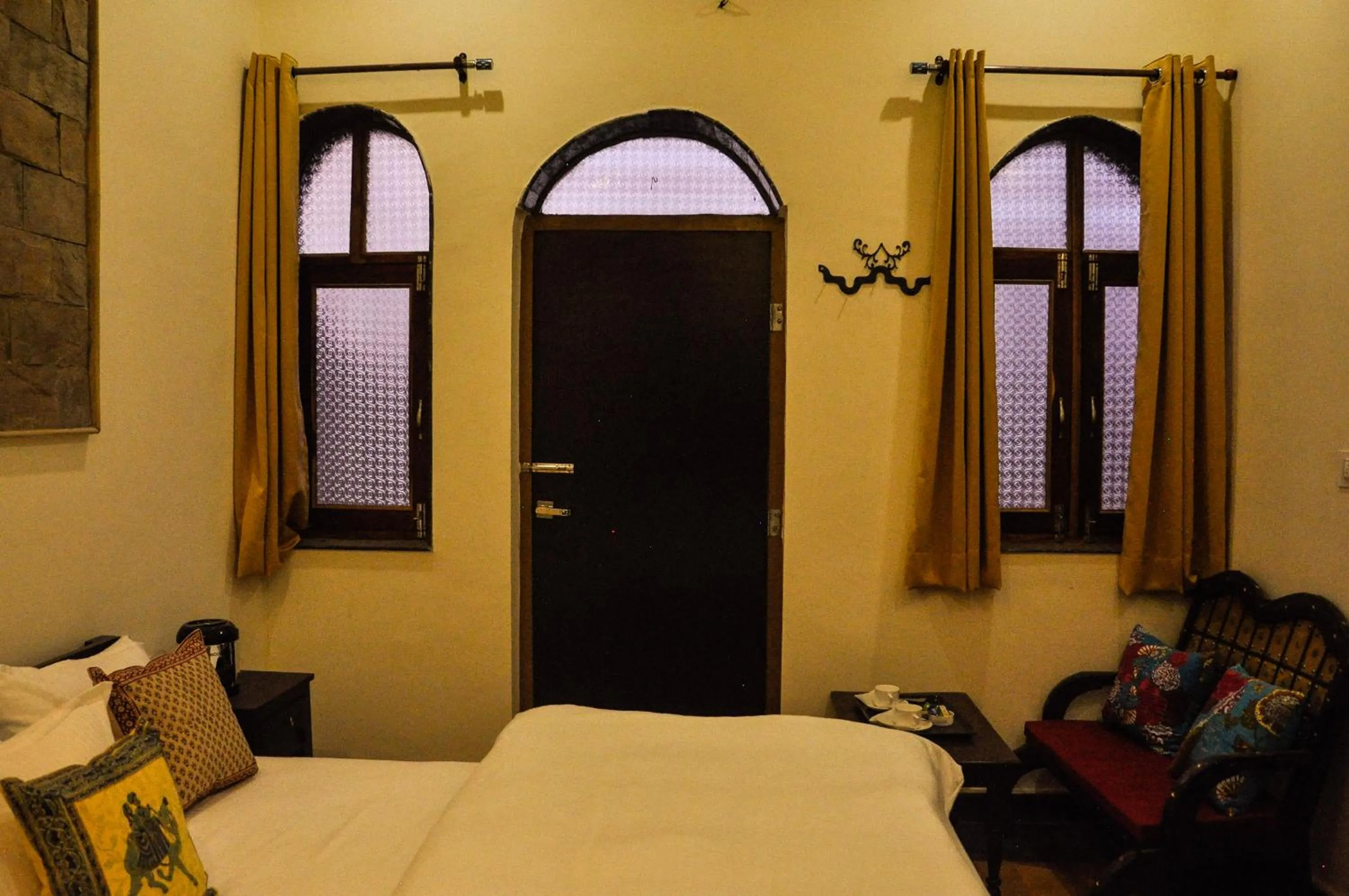Photo of the whole room, Bed in Hotel Vamdev Fort