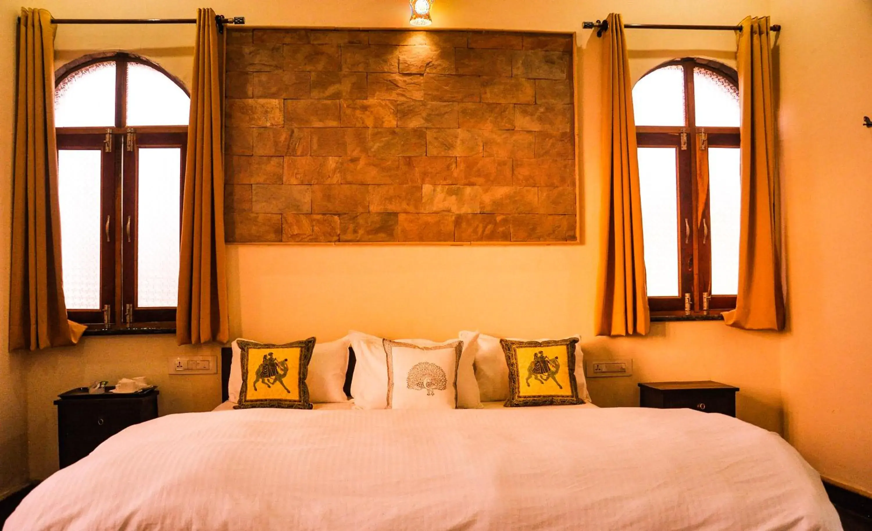 Deluxe Double Room with Extra Bed in Hotel Vamdev Fort Deluxe Double Room with Extra Bed in Hotel Vamdev Fort