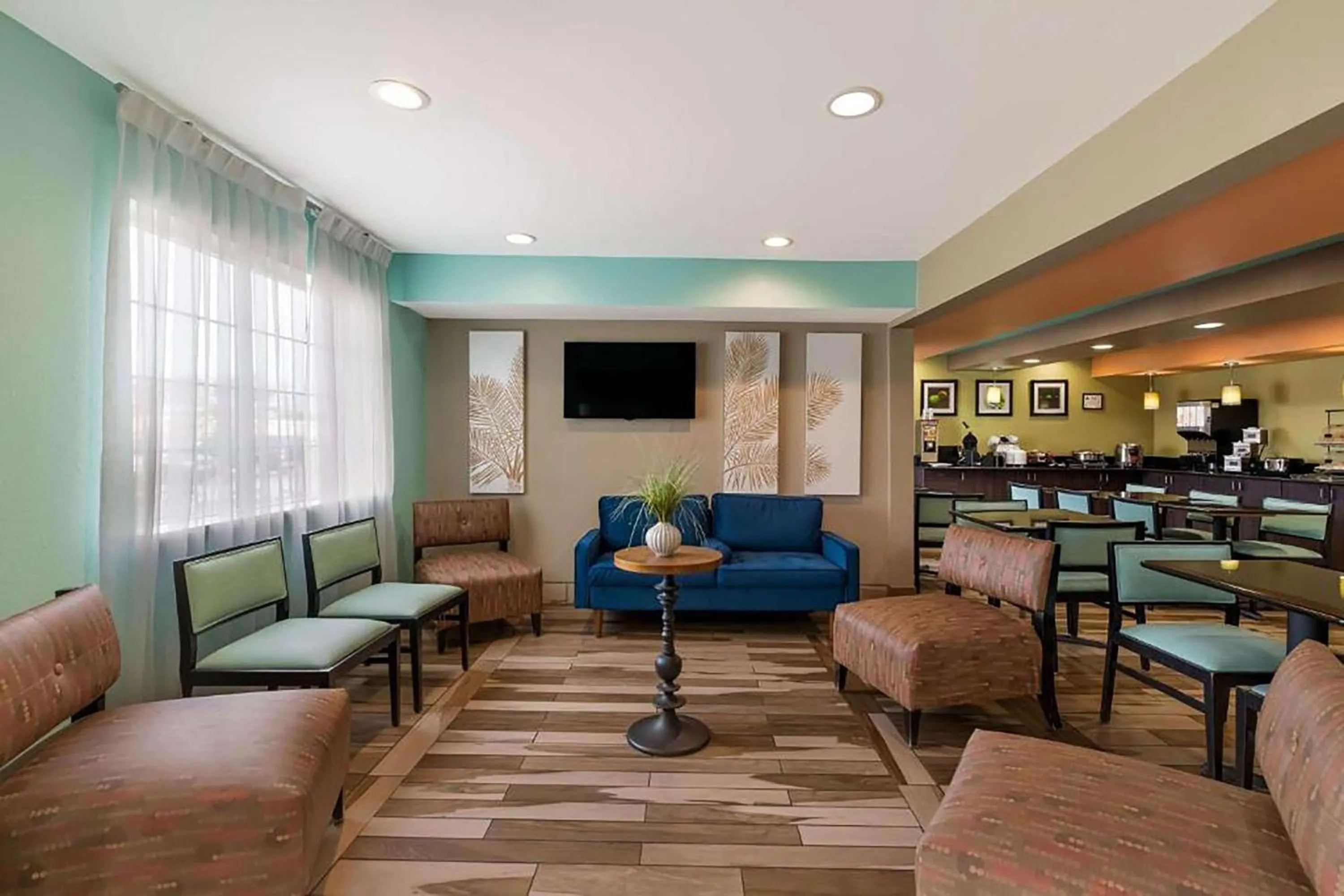 Lobby or reception in Baymont by Wyndham Elizabeth City